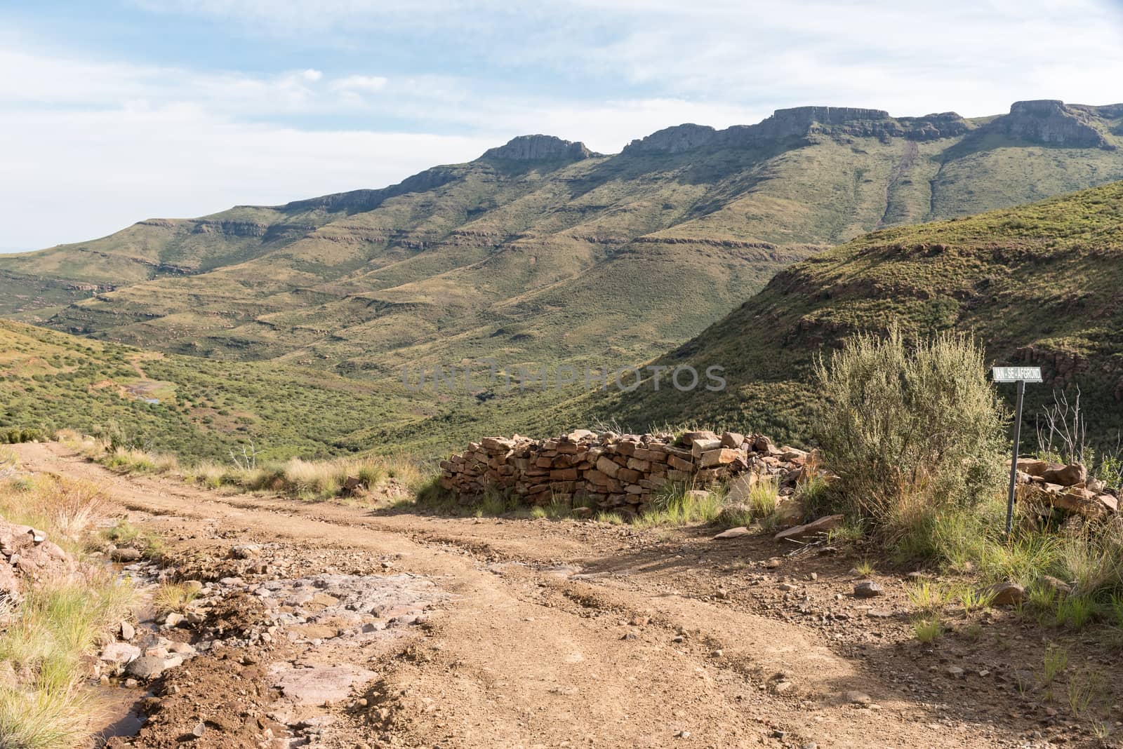 Ian Se Afgrond, a dangerous corner in the historic Jouberts Pass at Lady Grey in the Eastern Cape Province