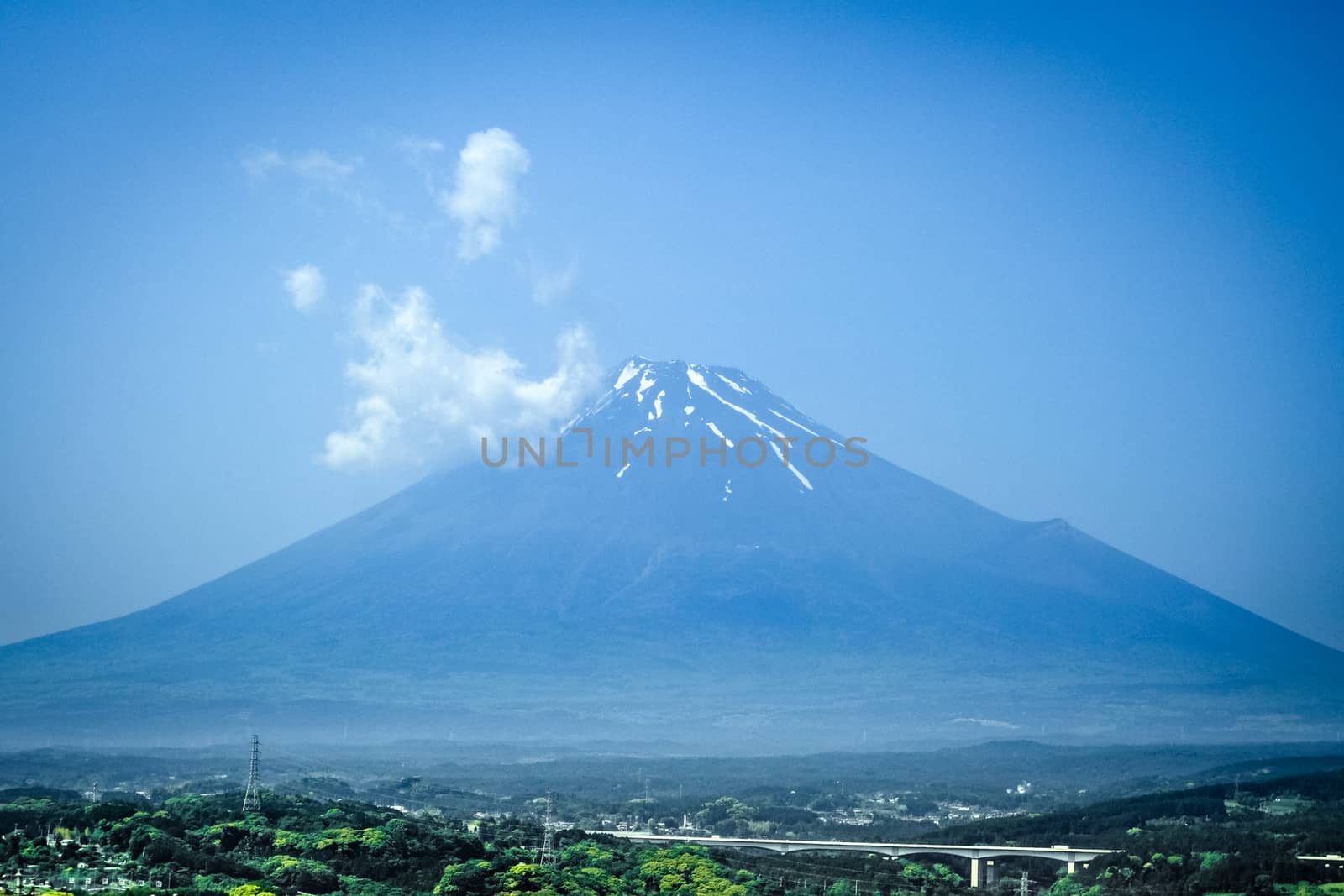 Mount Fuji, Japan by daboost