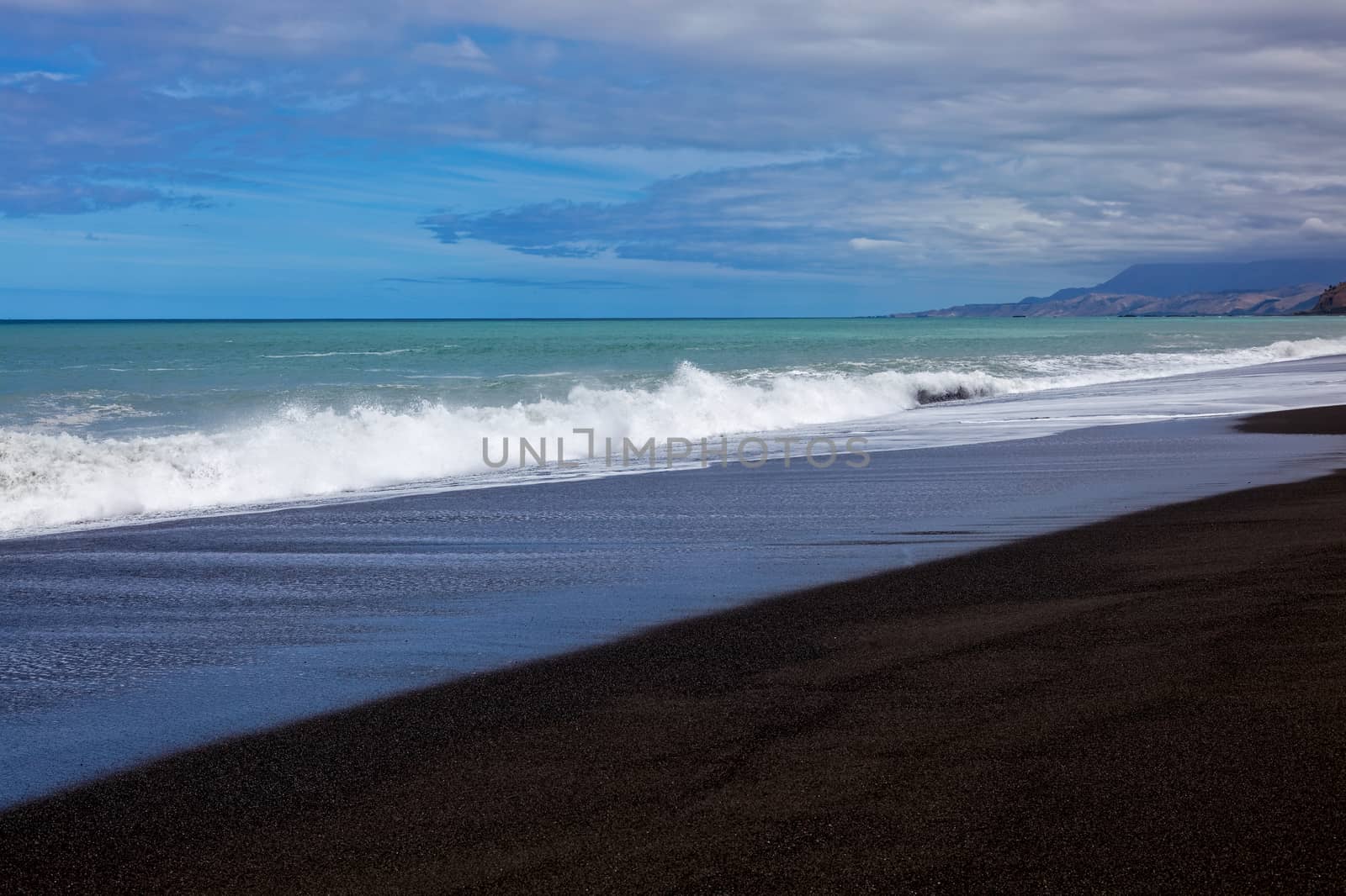 Rarangi Beach by phil_bird