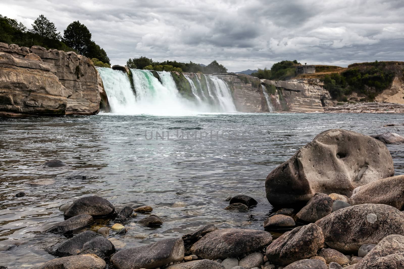 Maruia Waterfall by phil_bird
