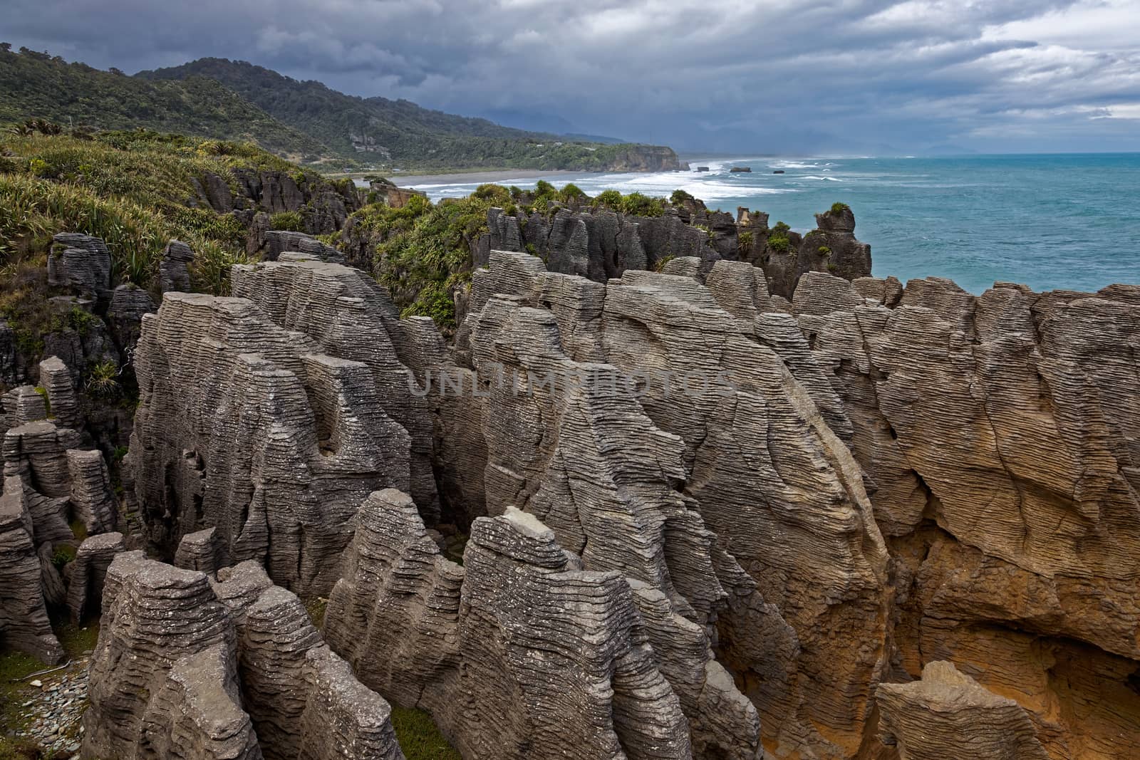 Pancake Rocks near Punakaiki by phil_bird