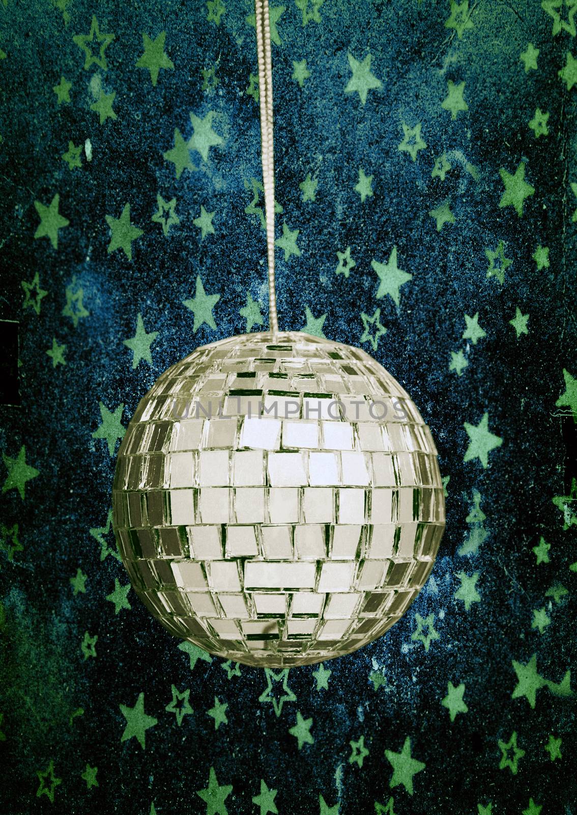 retro disco ball with stars by davincidig