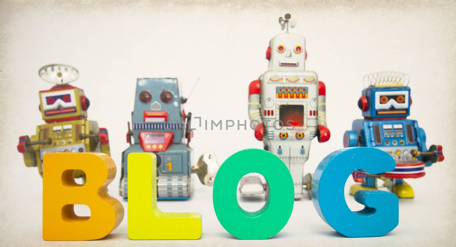 robot tots and the word BLOG