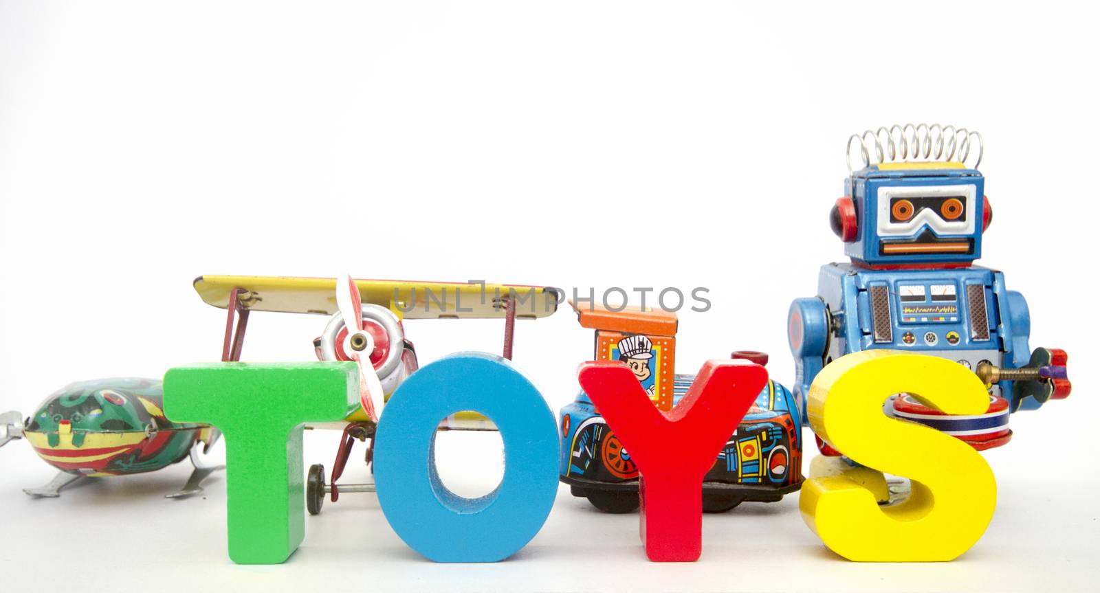 toys  by davincidig