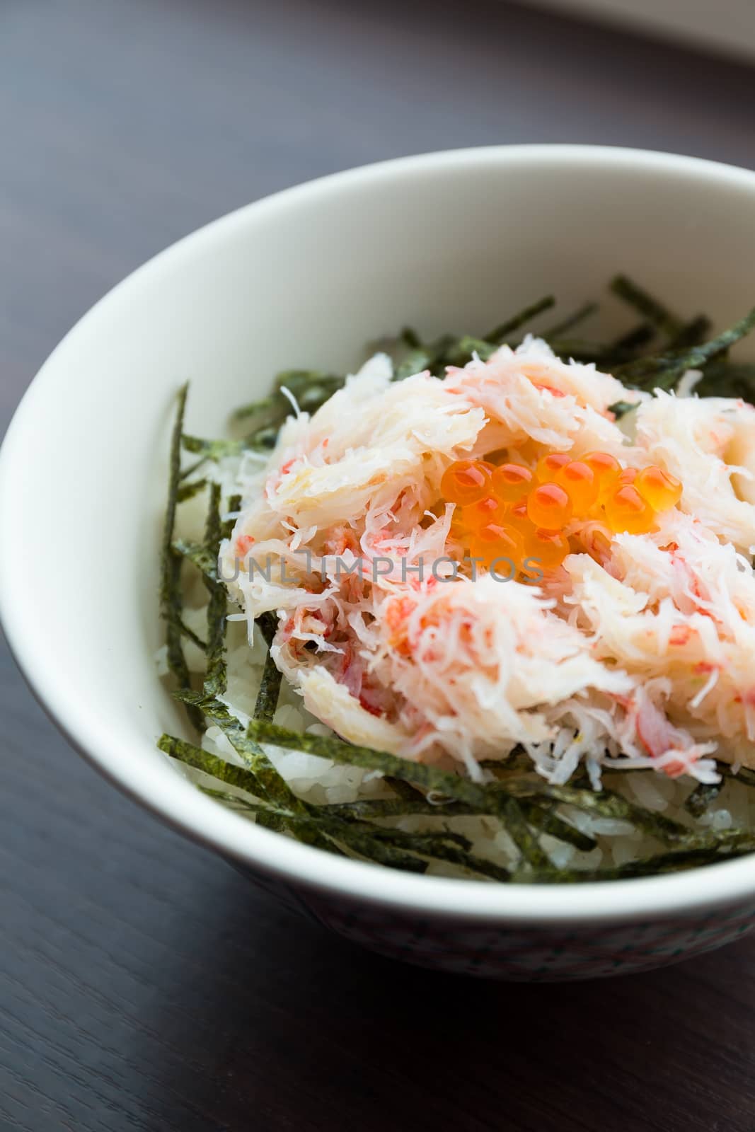 Japanese seafood rice bowl by leungchopan