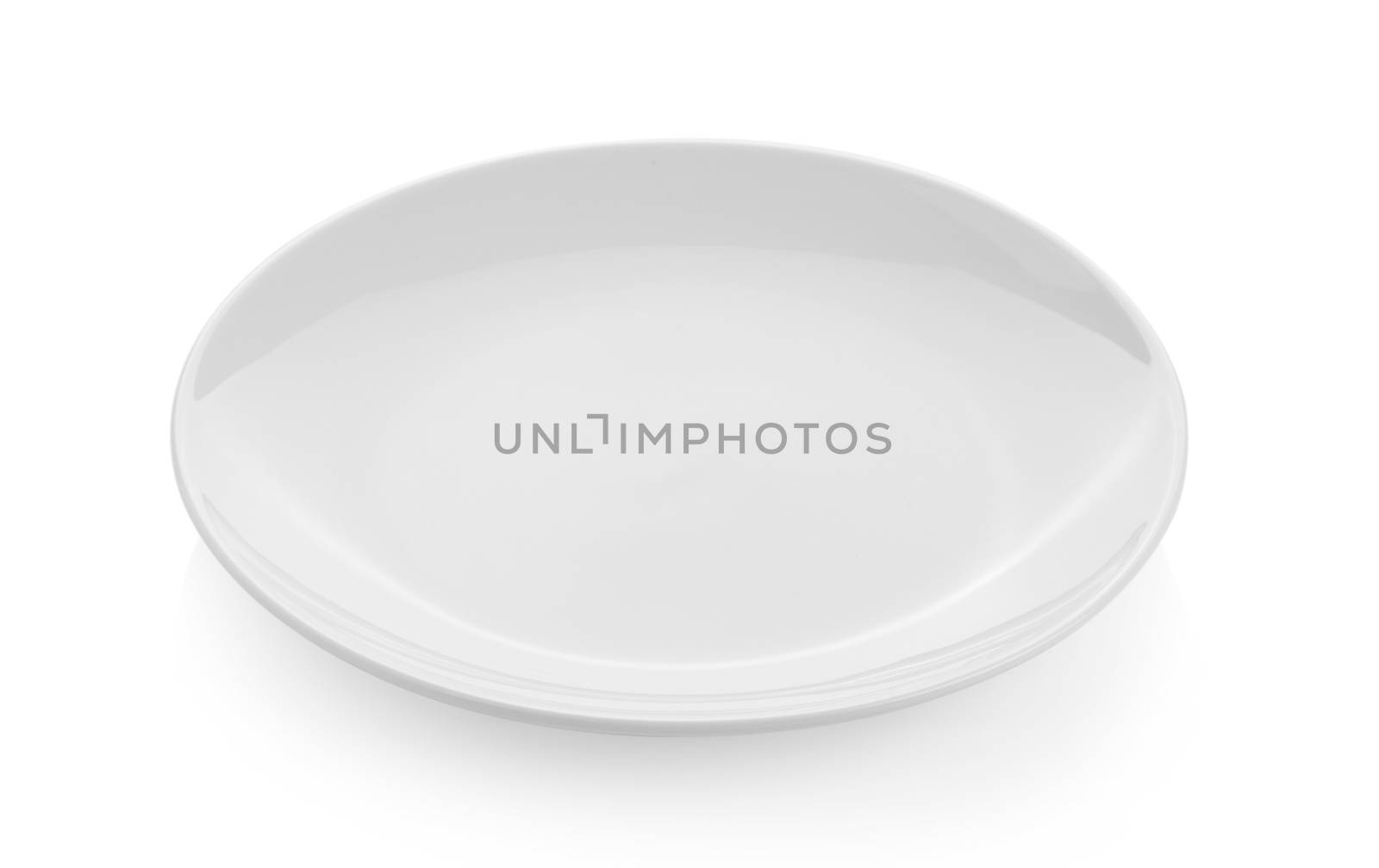empty dish isolated on white background by sommai
