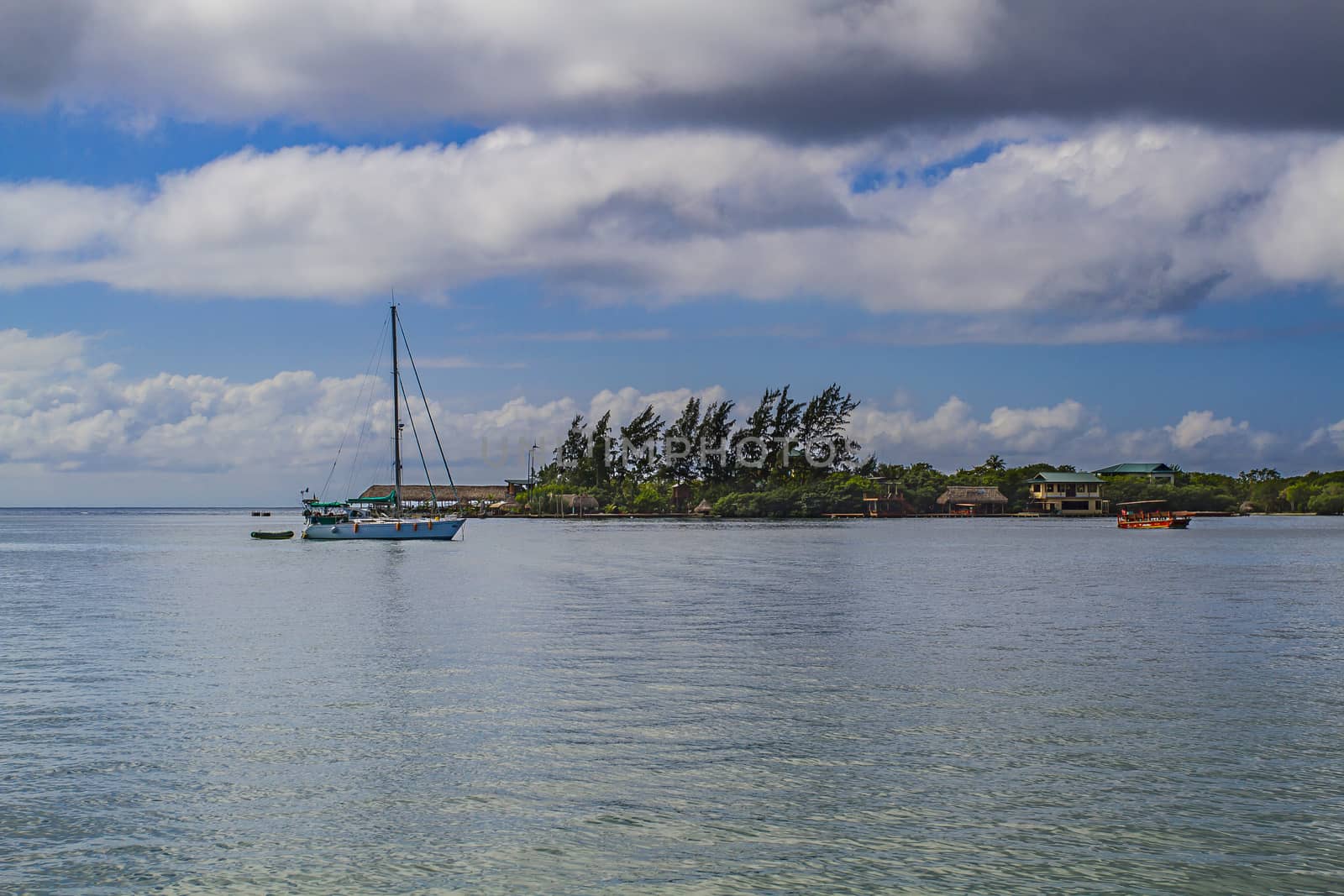 Sail boat acosted in a Roatan atole