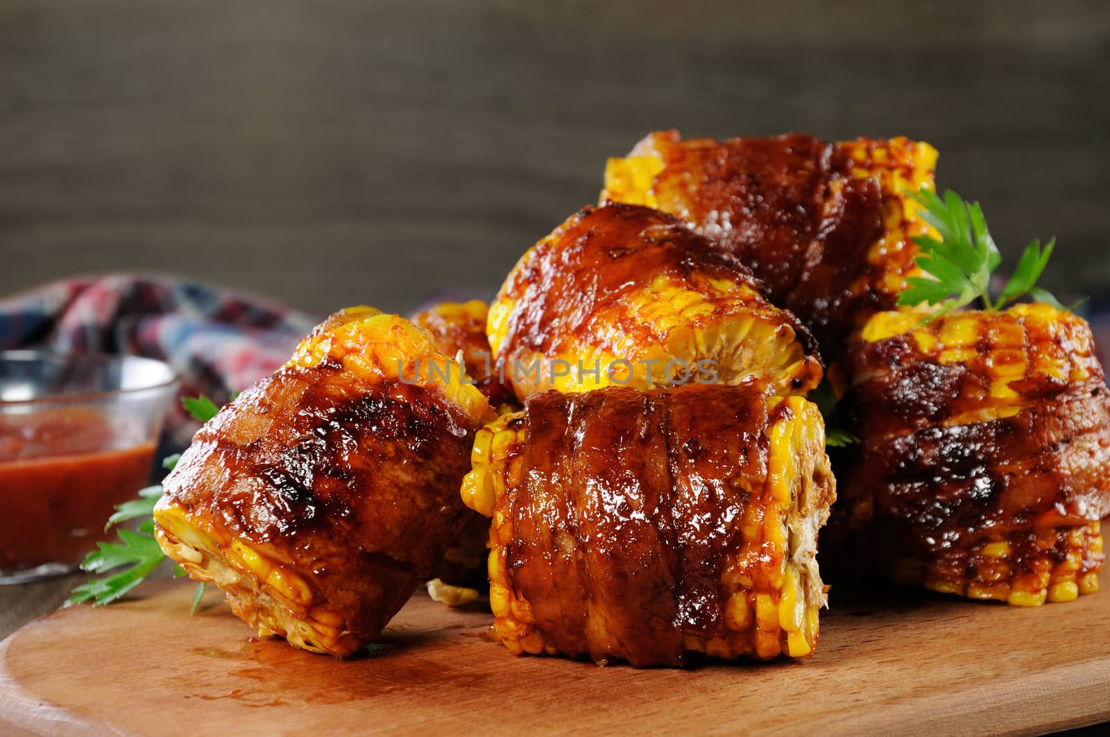 Grilled corn wrapped in bacon by Apolonia