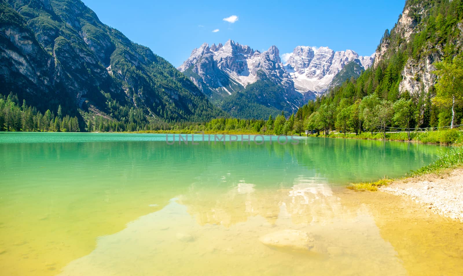 Turquoise water of Lago di Landro, Durrensee, and beautiful mountains of Dolomites, Italy.