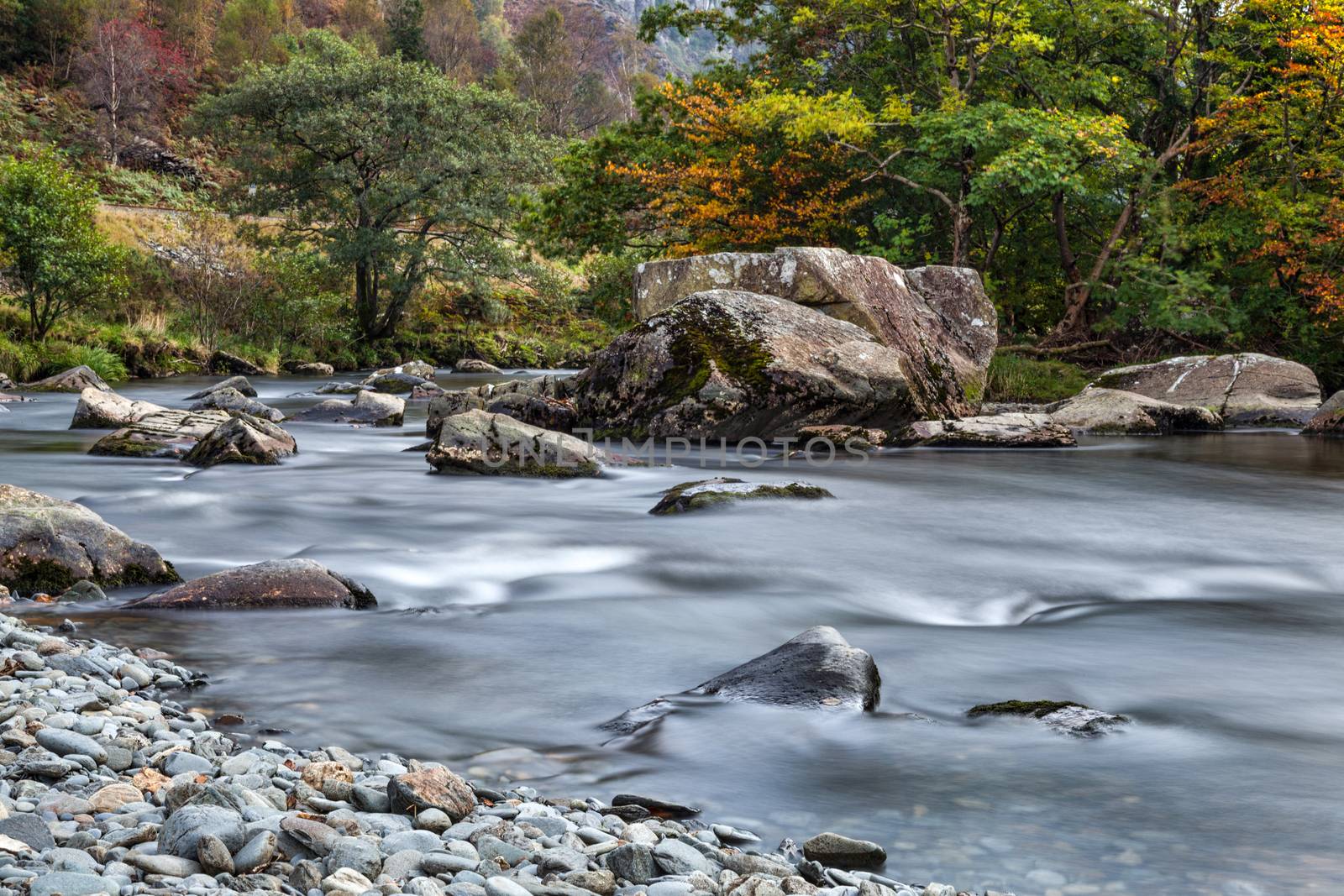 The Glaslyn River in Autumn by phil_bird