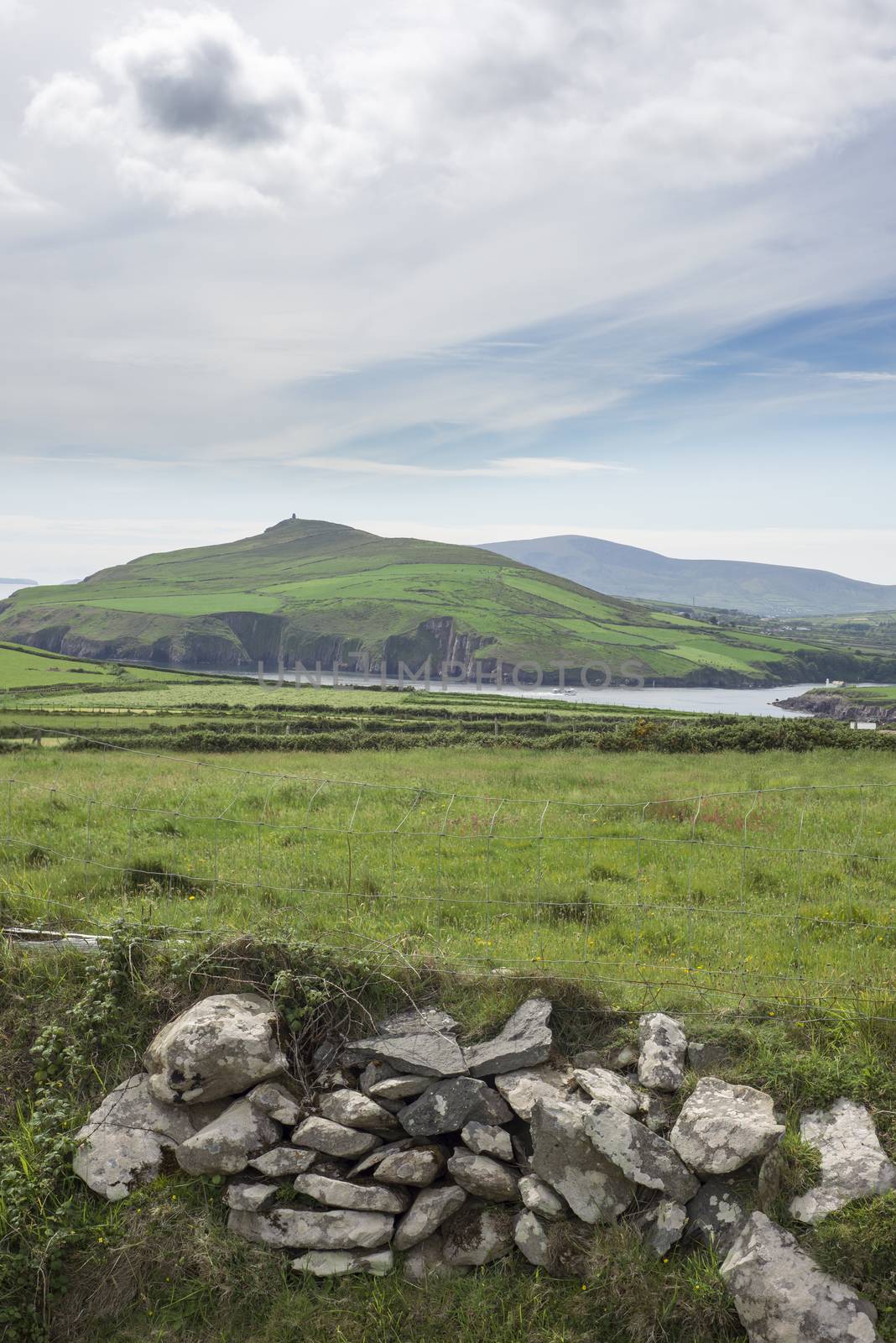 the dingle peninsula by morrbyte