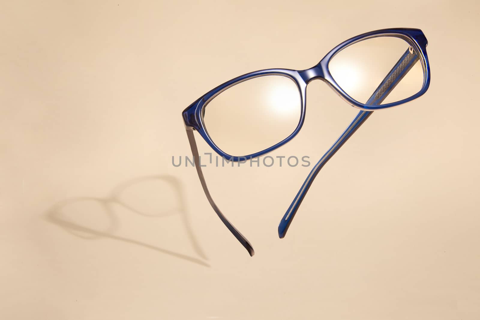 Flying Blue Glasses by filipw