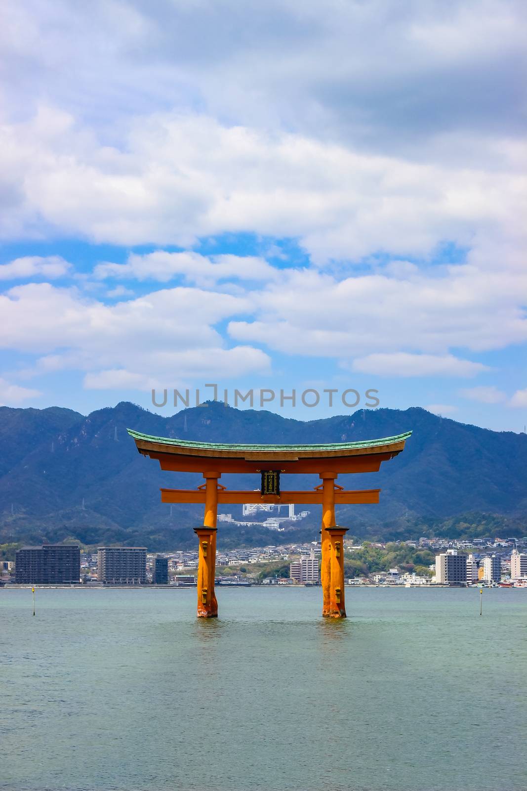 The Floating Torii gate of Itsukushima Shrine in Miyajima island, Hiroshima, Japan.