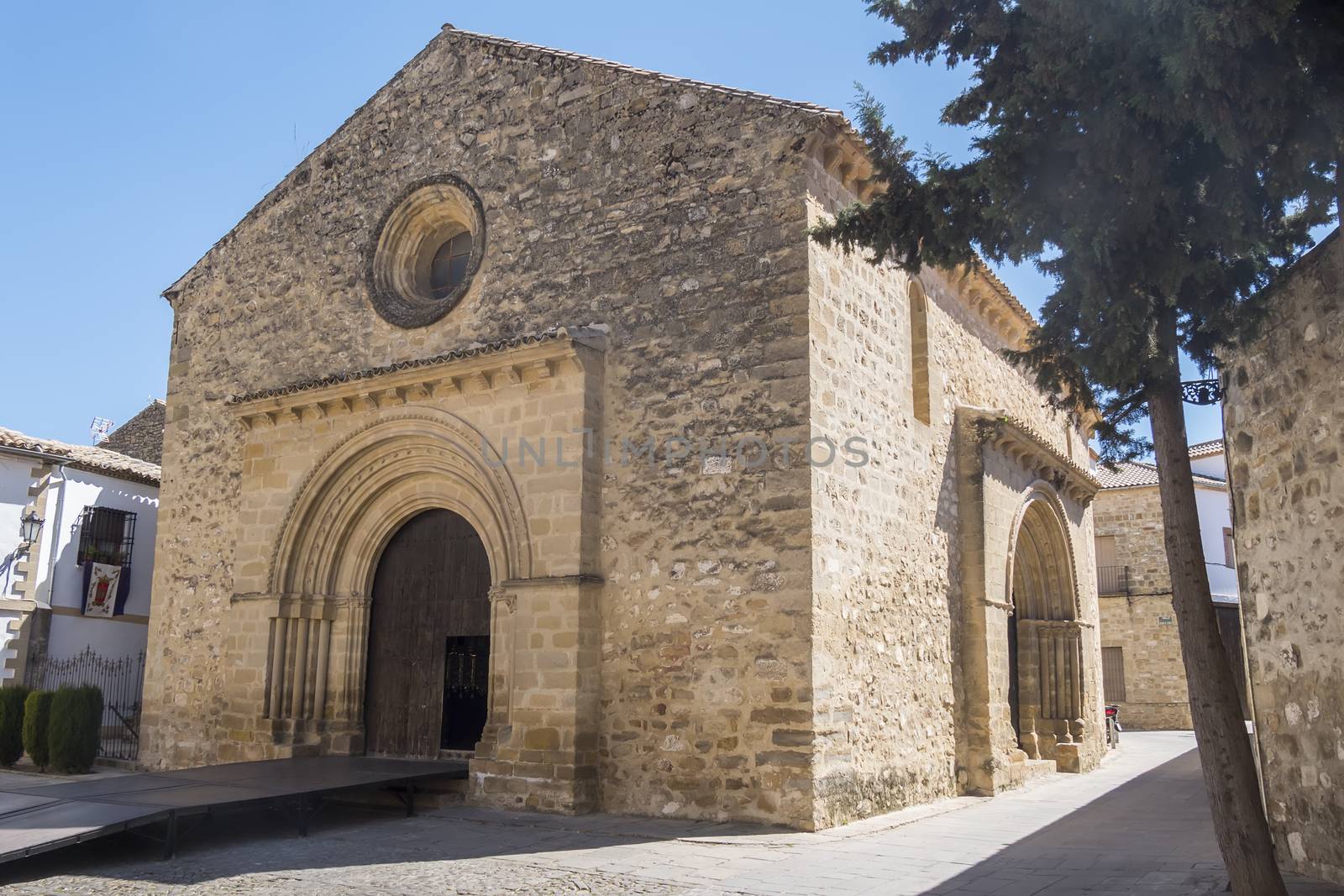 Santa Cruz church, Baeza, Spain by max8xam