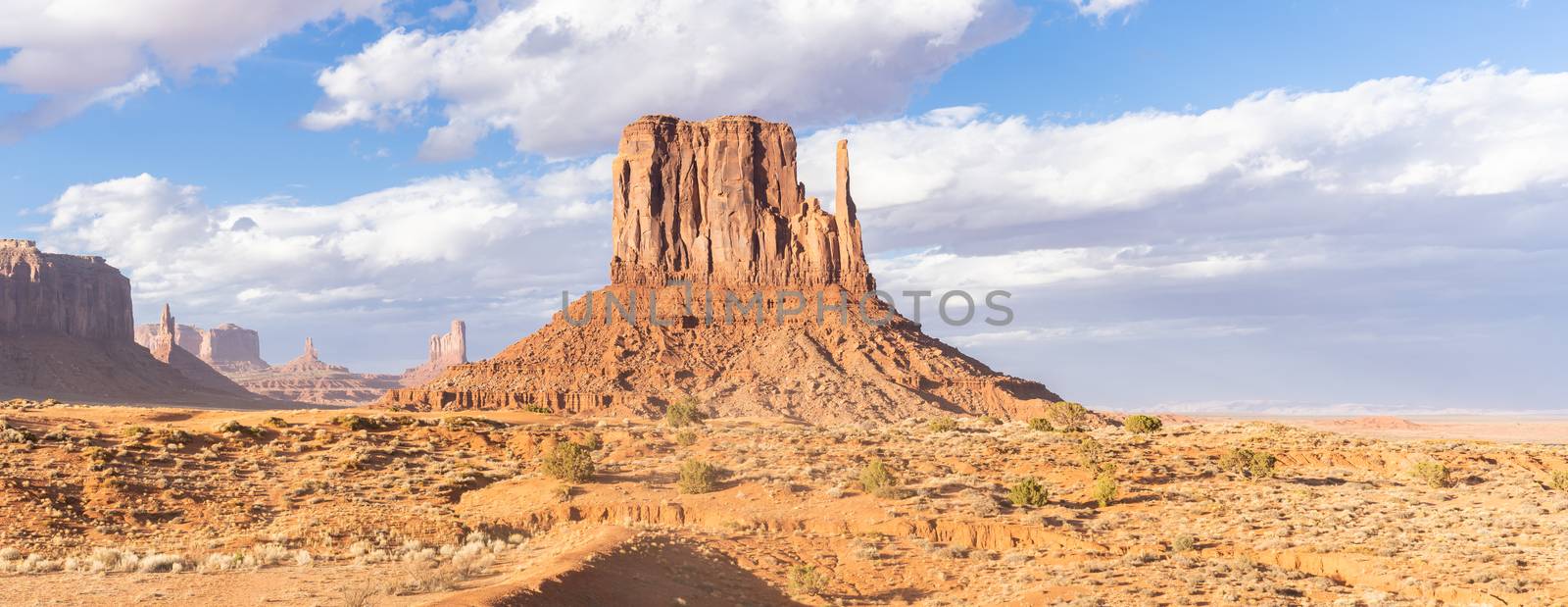 Monument Valley by vichie81