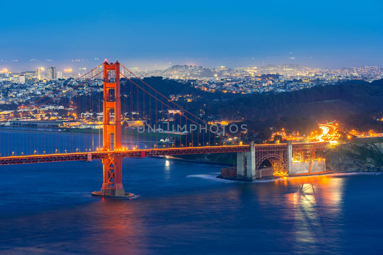 Golden Gate bridge Sunset by vichie81