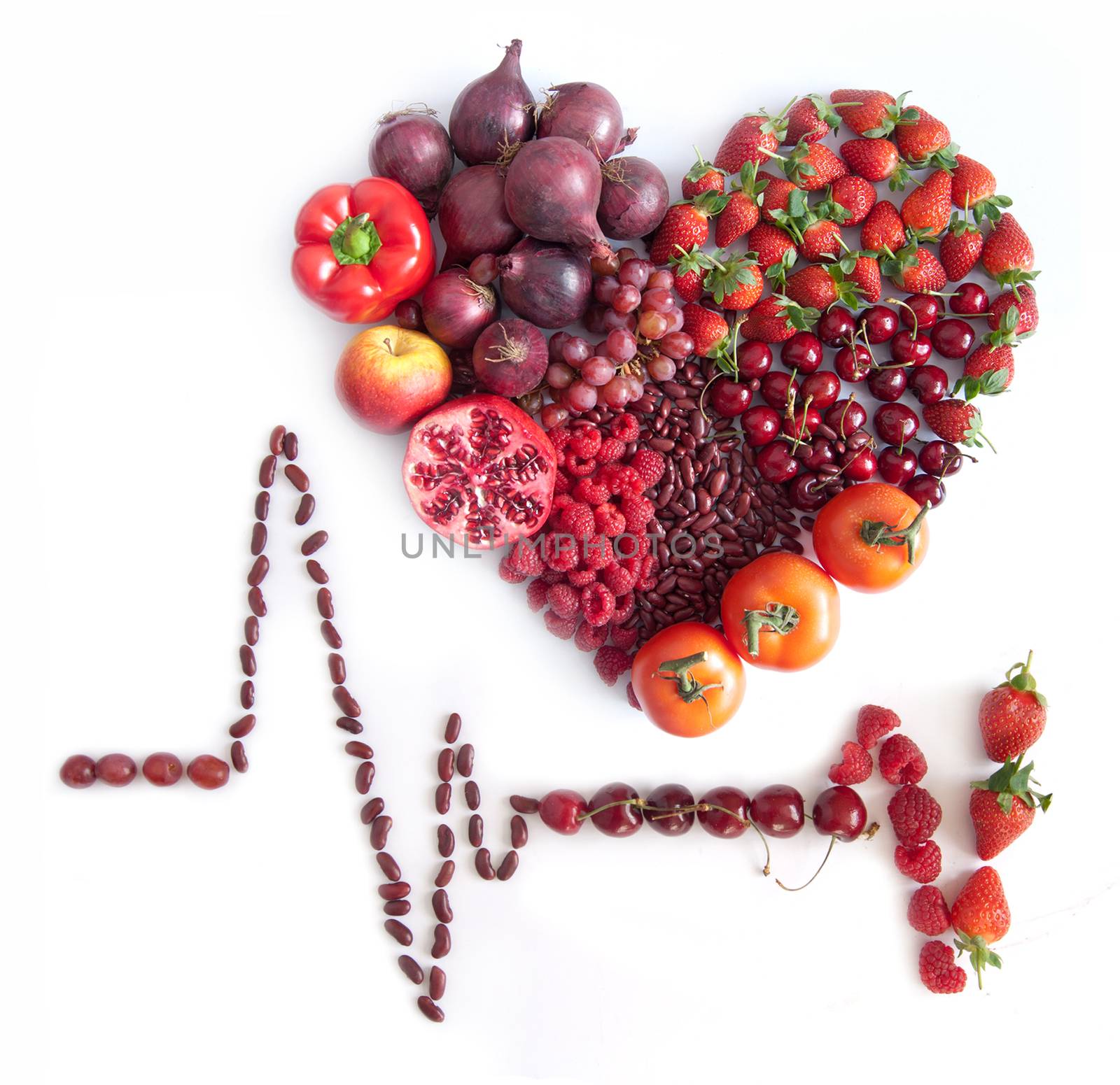 Cardiogram icon with heartshape made from food