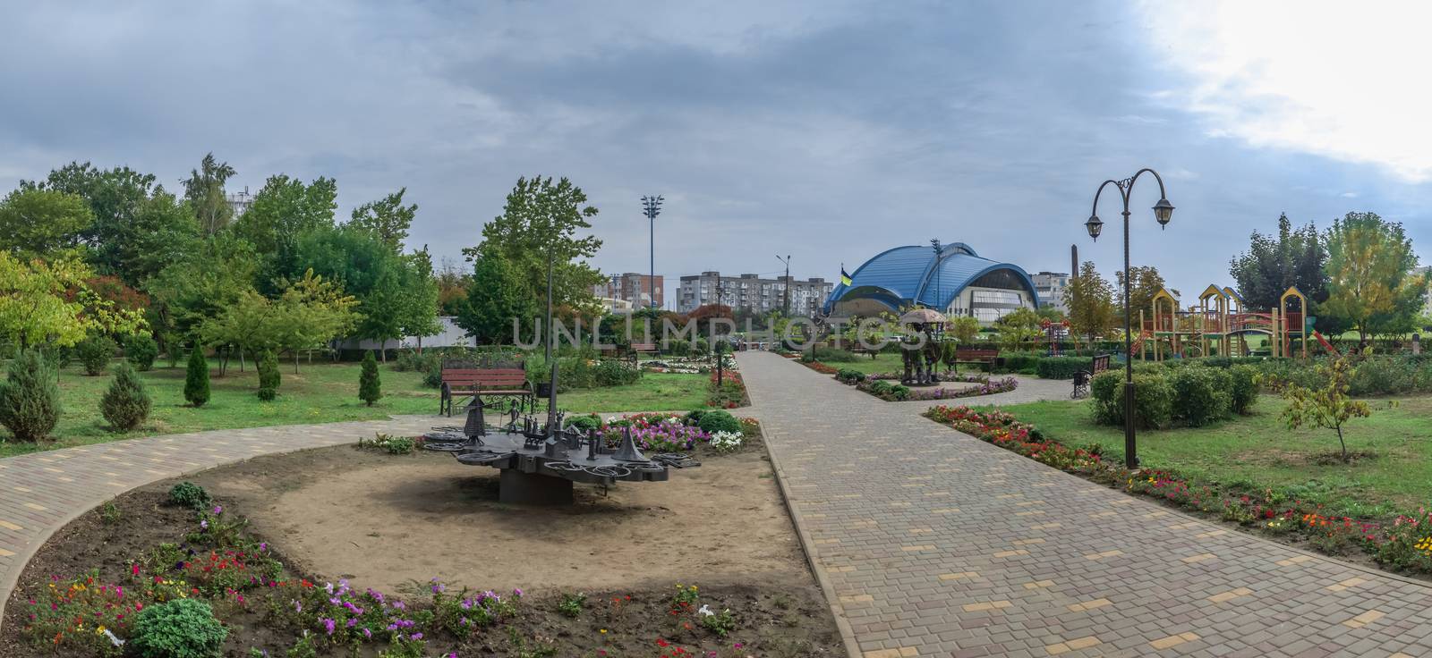 Garden of forged sculptures in Yuzhny city, Ukraine by Multipedia