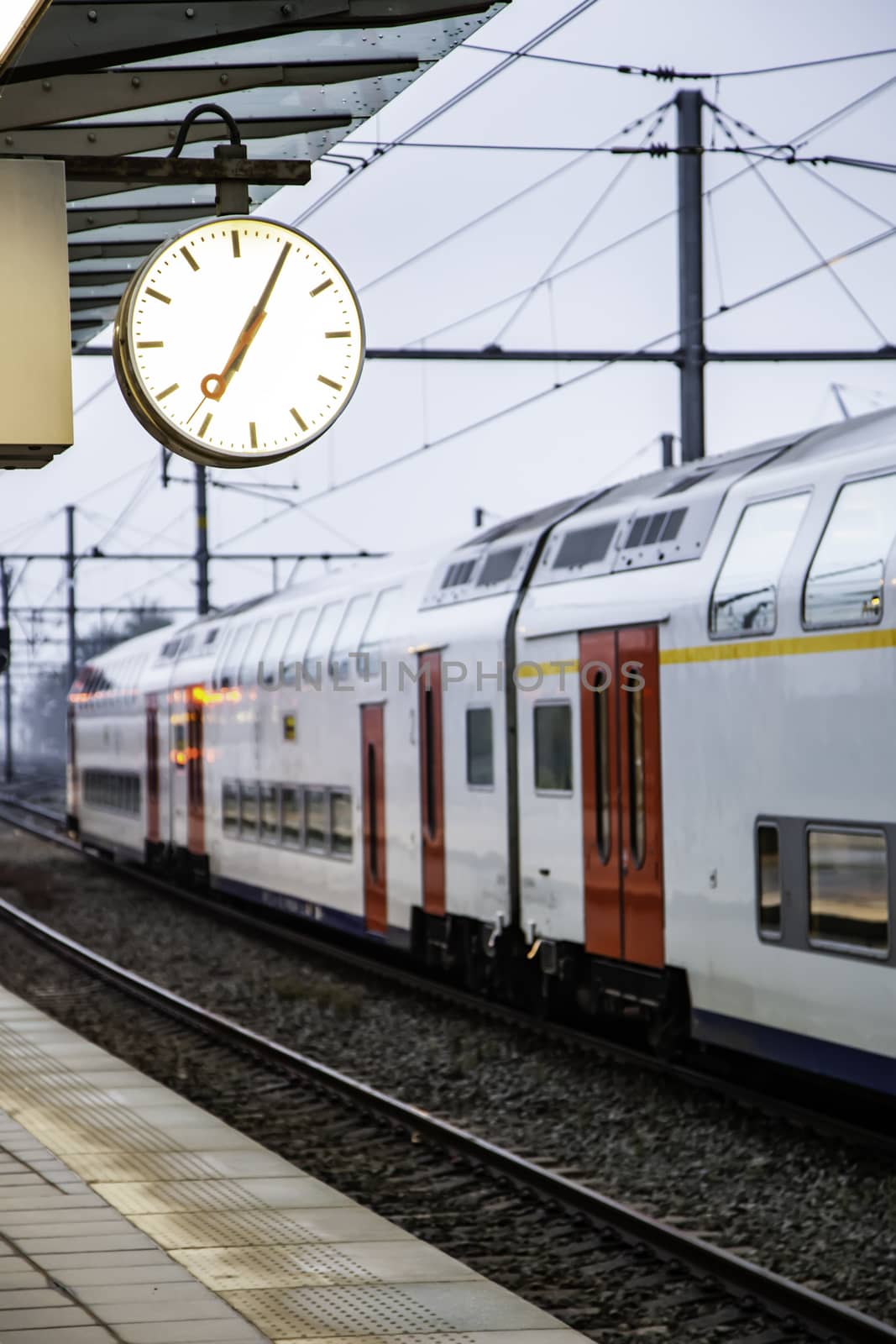 Train station in bruges by esebene