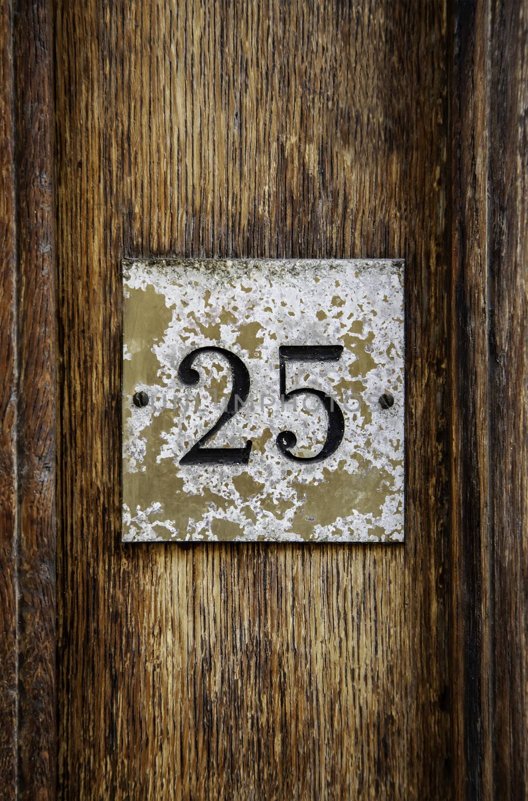 Number twenty-five of information, detail of odd number, address