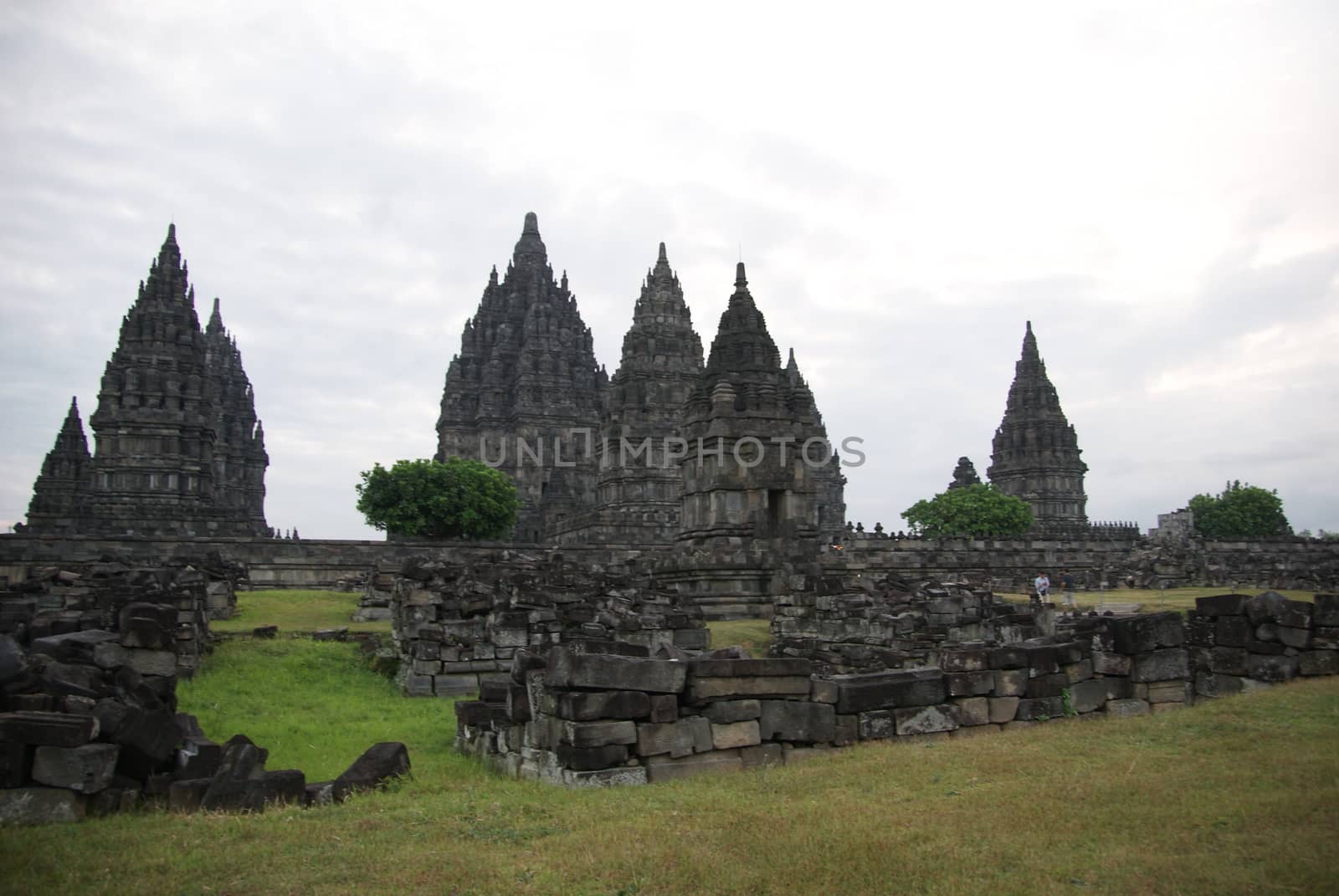 Prambanan Historical Complex in Yogyakarta, Indonesia by craigansibin