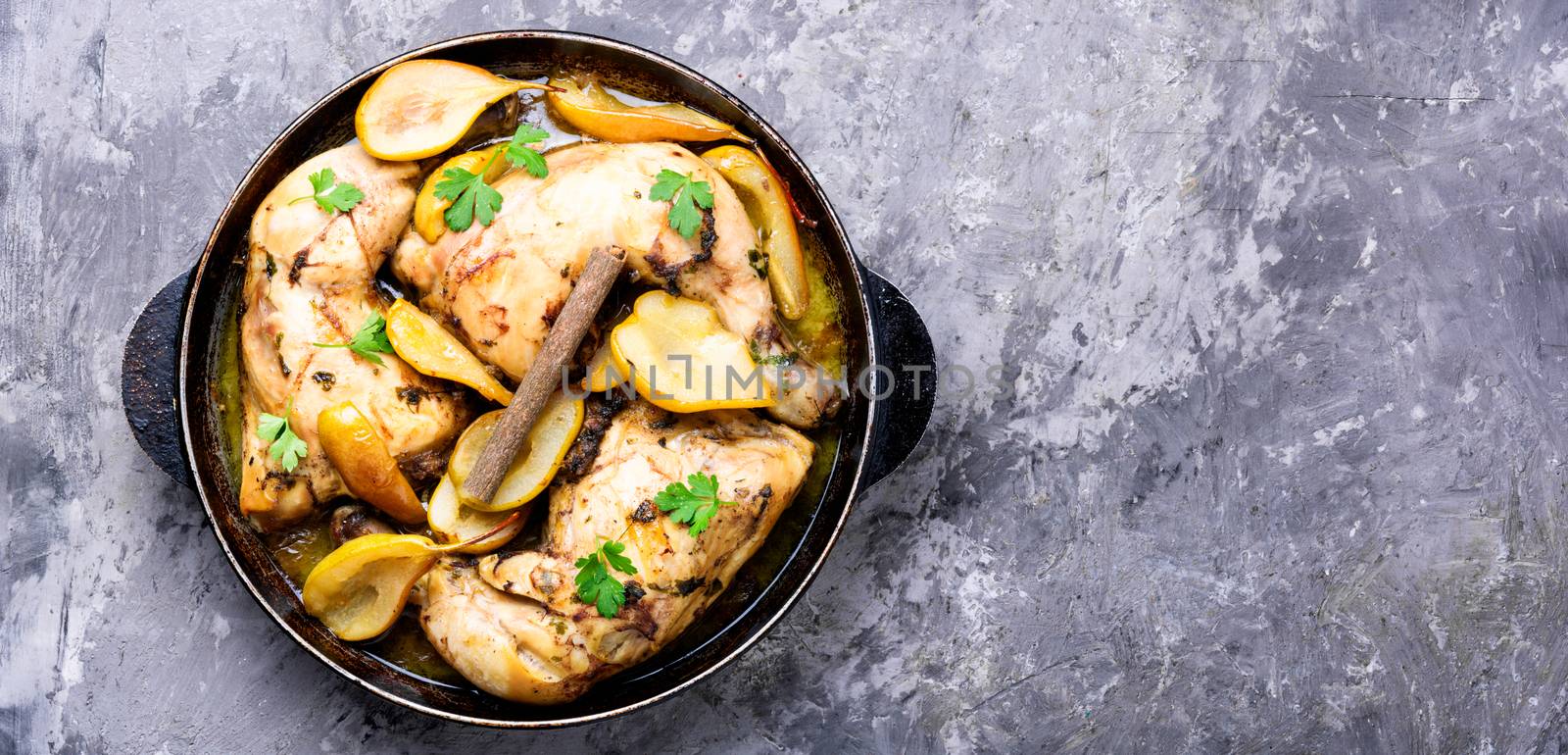 Chicken stewed in pear by LMykola