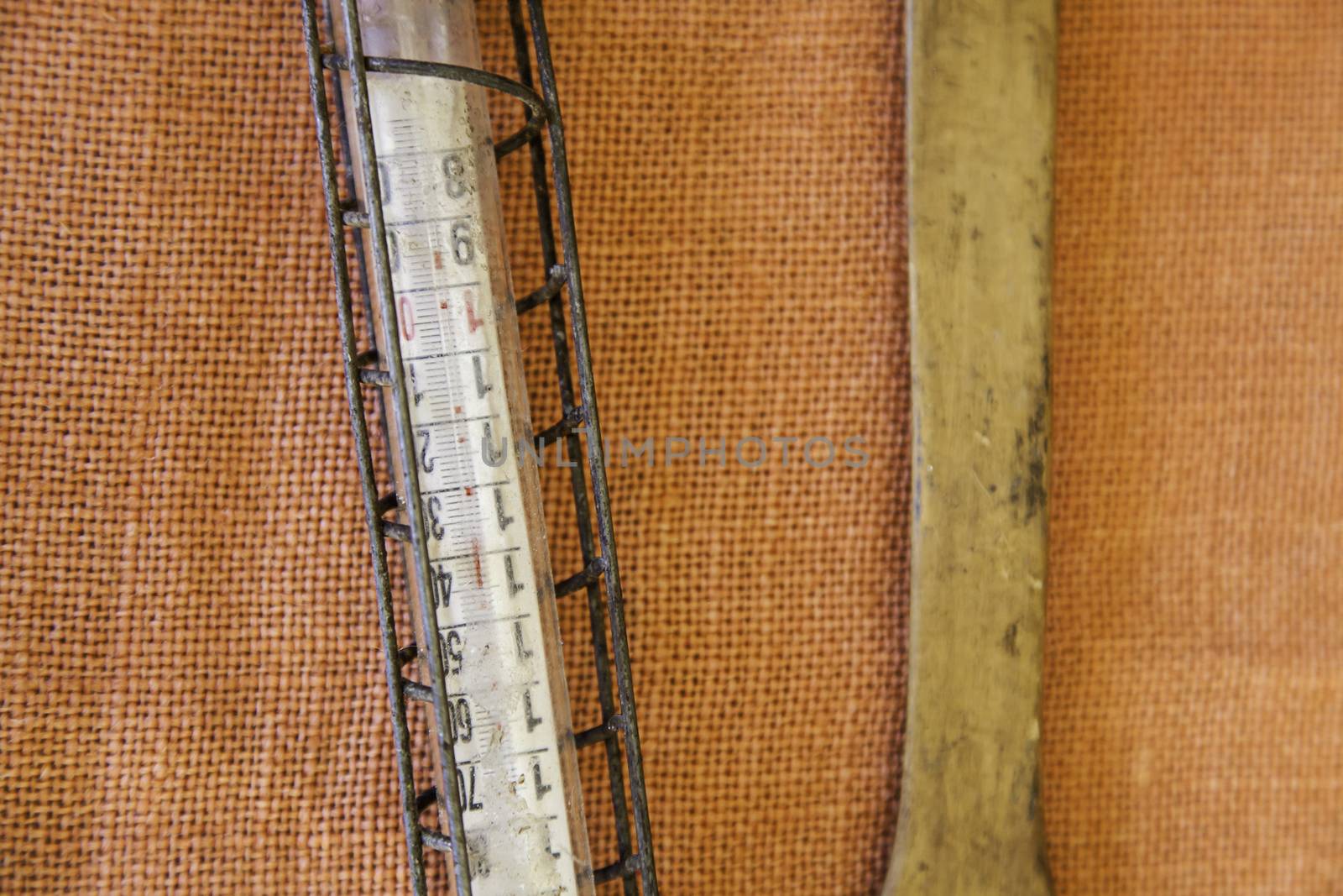 Old measuring thermometer, tool detail, temperature