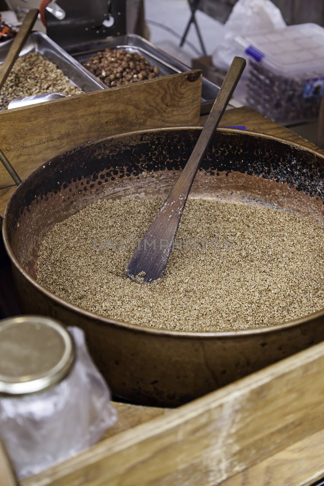 Seeds of cooked sesame, detail of some roasted seeds