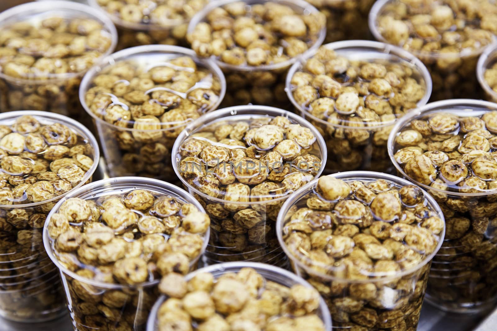 Chufa water, hydrated dry fruit detail