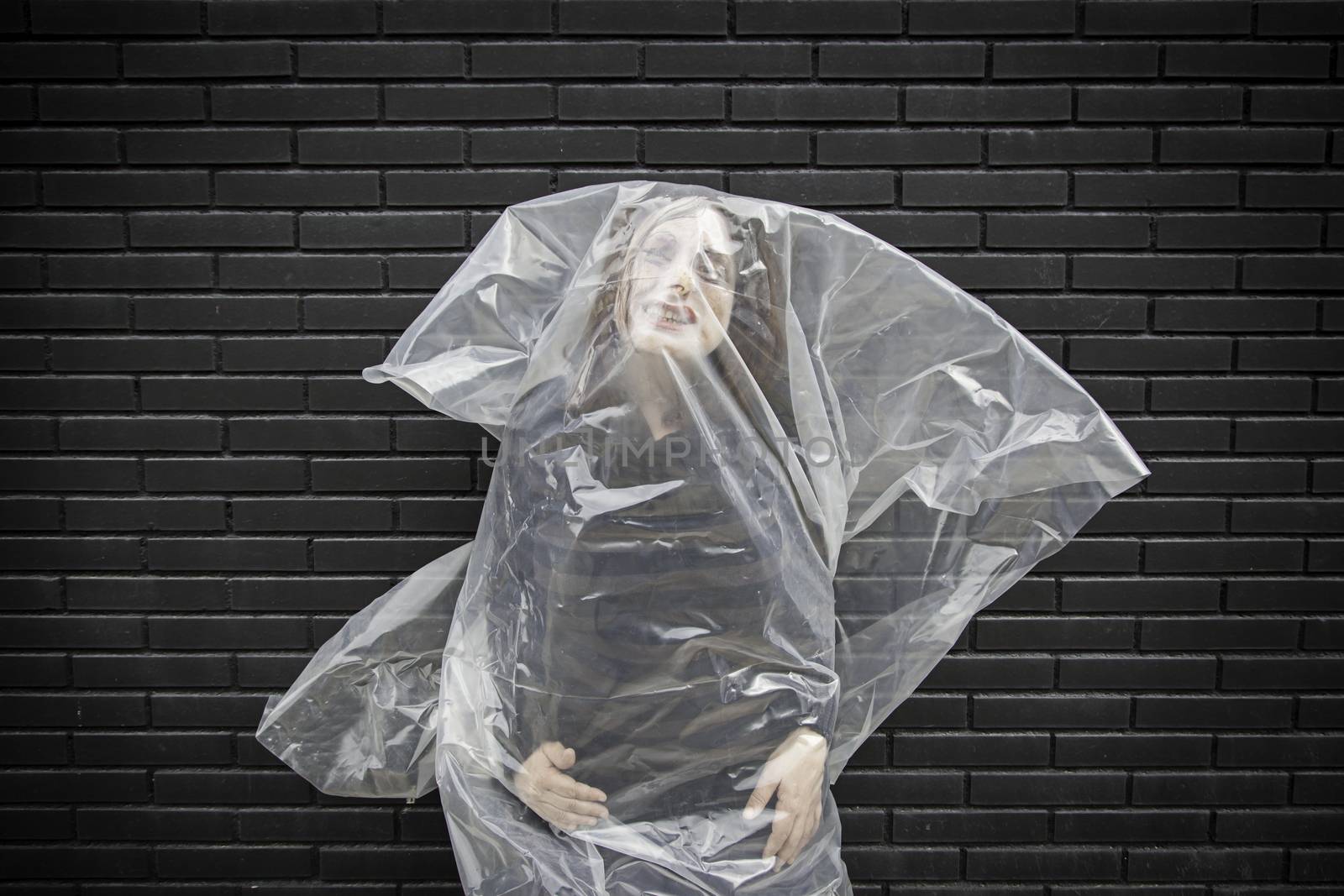 Woman in a body bag by esebene