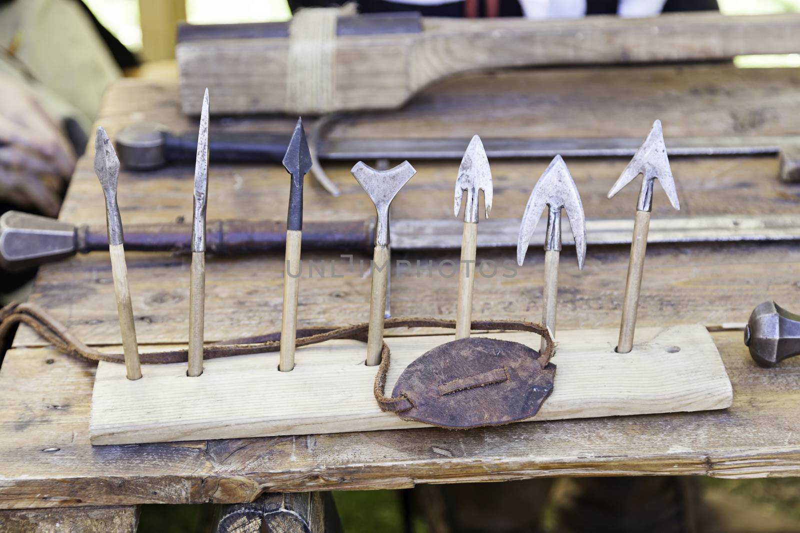 Medieval Arrowheads by esebene