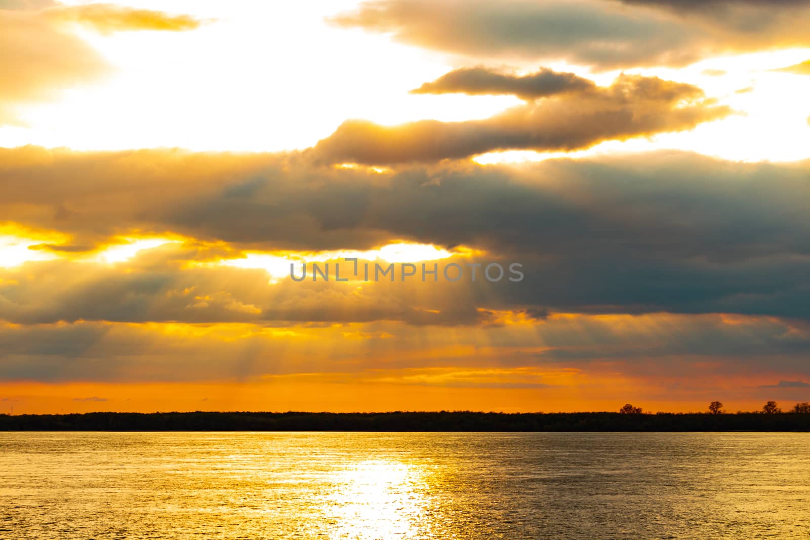 Sunset on the embankment of the Amur river in Khabarovsk. Russia. by rdv27