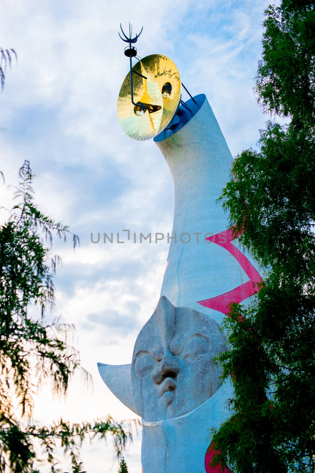 Tower of the Sun by Japanese artist Taro Okamoto is located at Banpaku park in Osaka, Japan. 