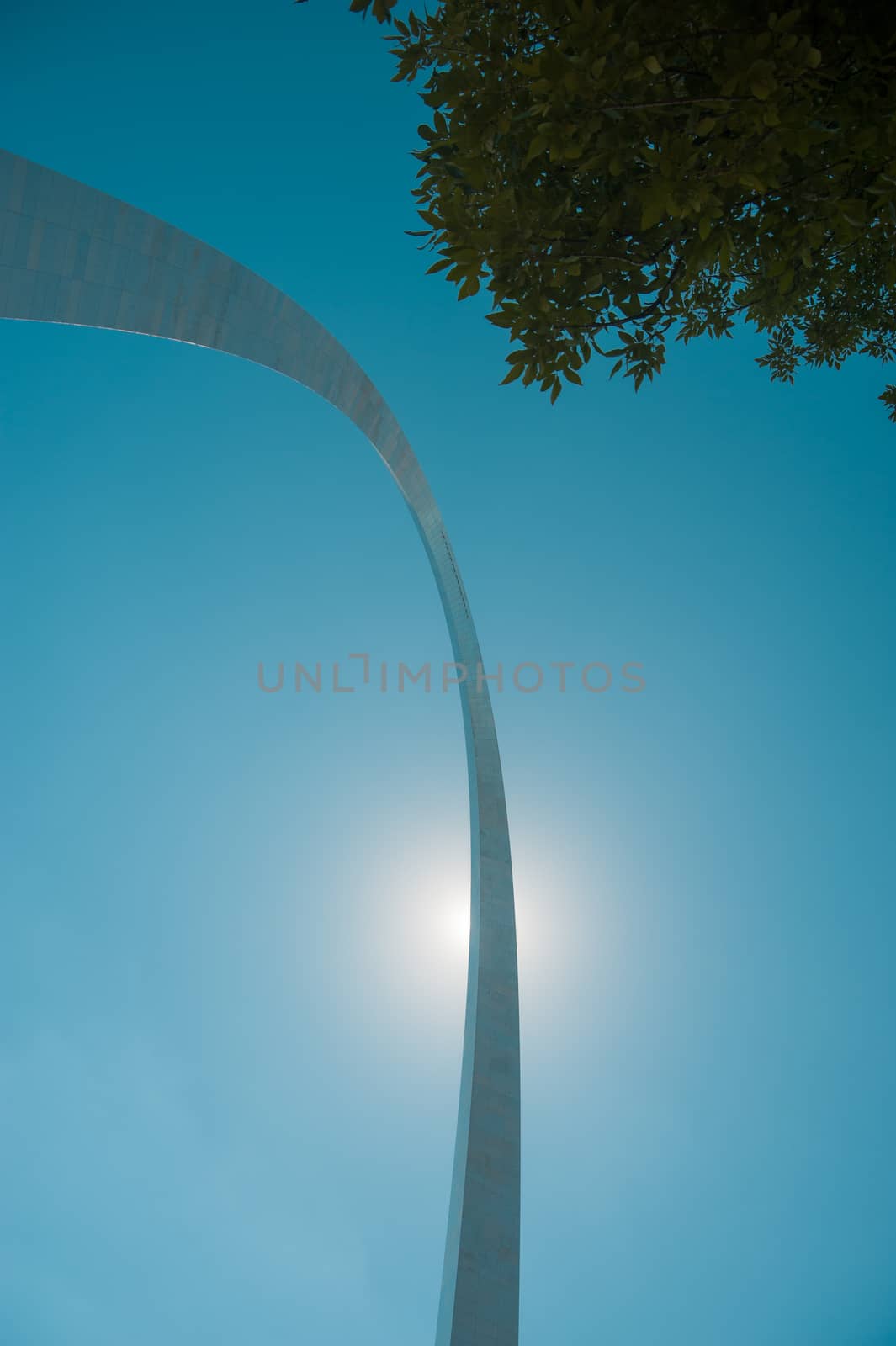 Arch of St.Louis  by JasonCarr