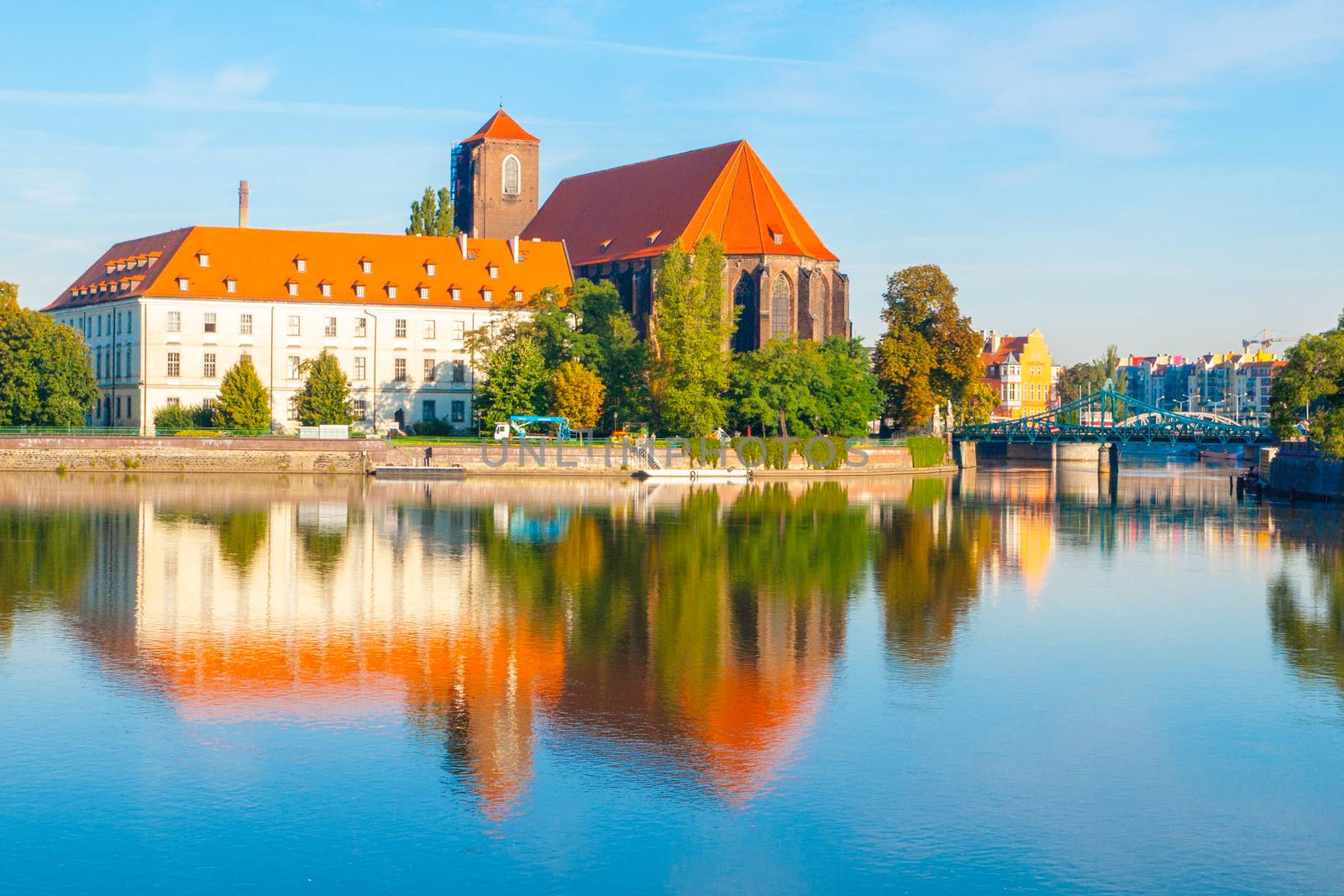 View of Piasek Island and Odra river by pyty