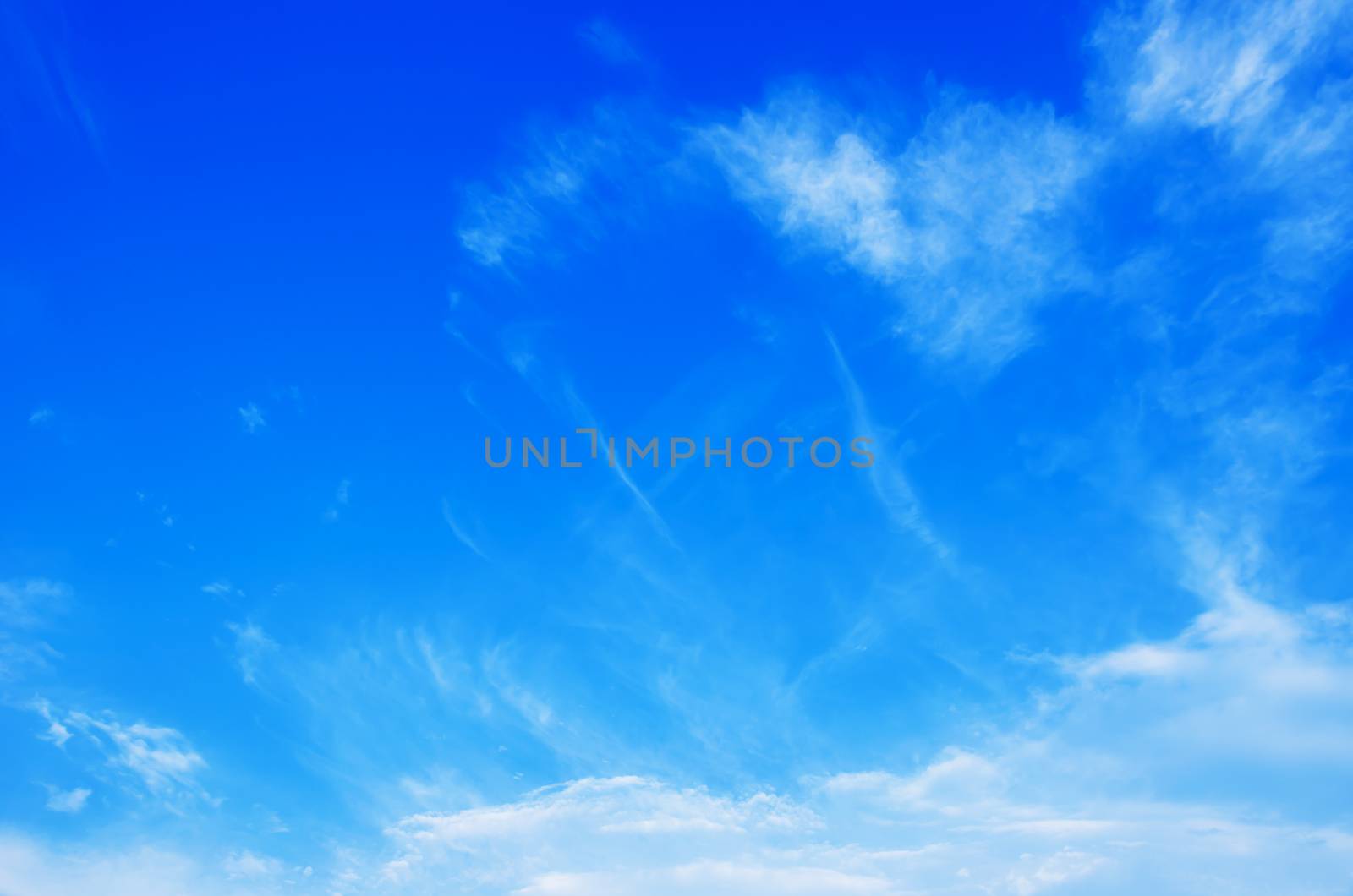 Clouds in the sky by photobyphotoboy