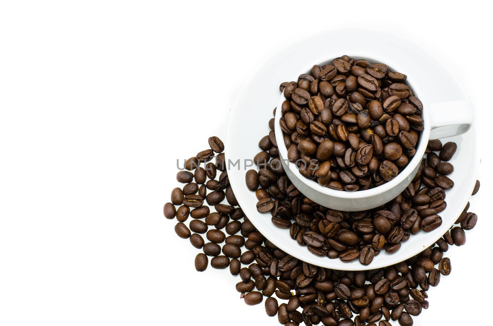 coffee cup with coffee beans, isolated on white background by photobyphotoboy