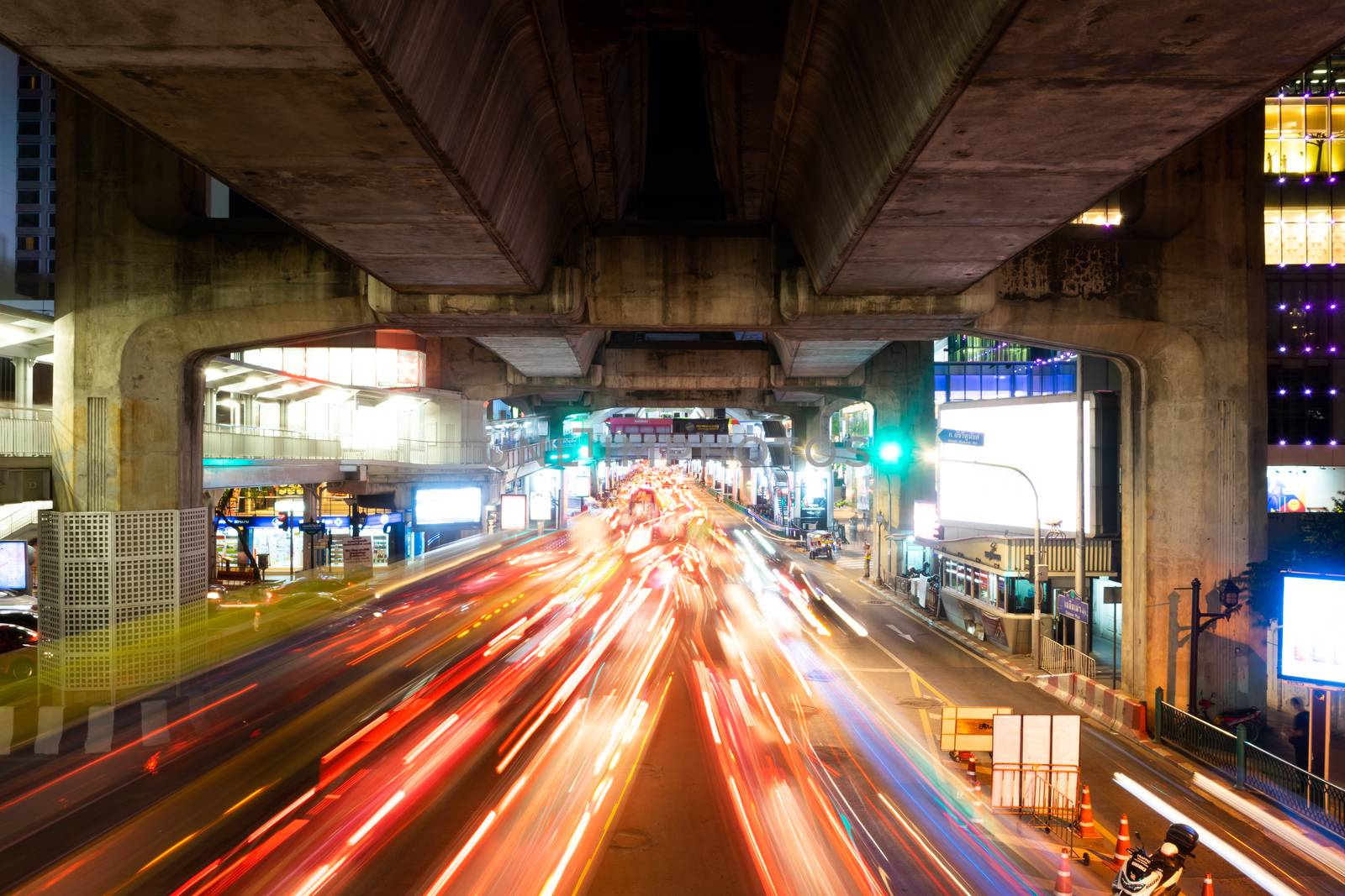 SEPTEMBER 25, 2018 : BANGKOK, THAILAND - Long Exposure from cars by littlekop