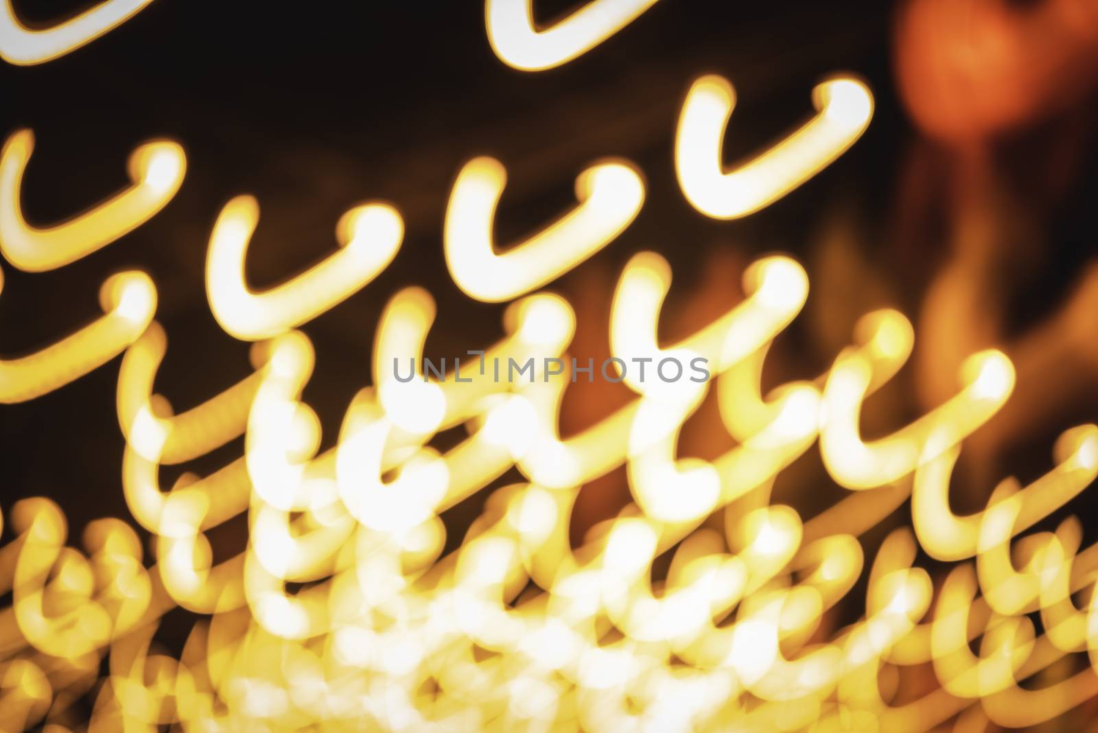 The light lines are beautifully patterned.