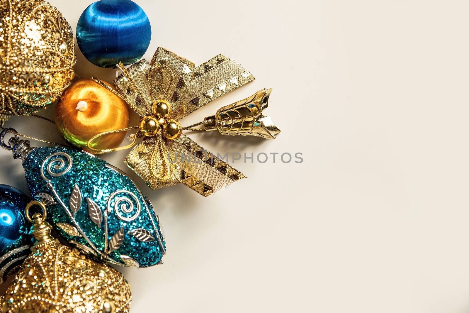 Christmas 2019 with blue and golden decor by mi_viri
