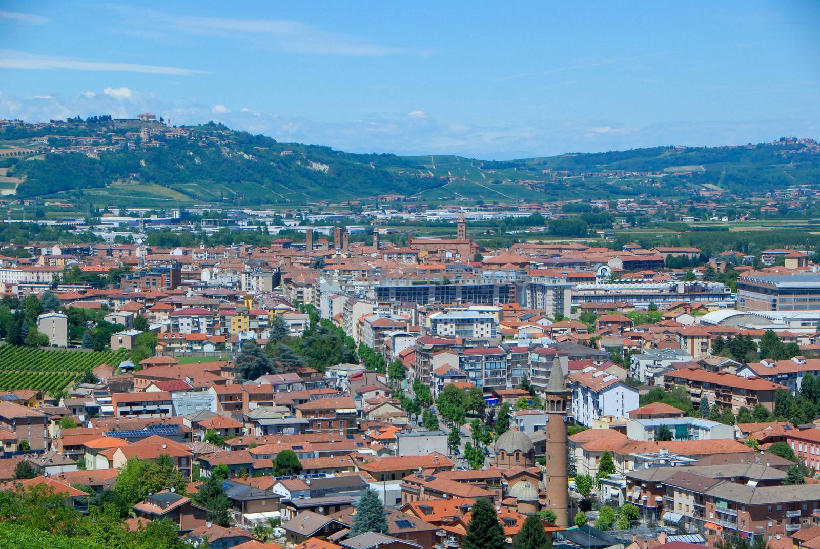 View of the city of Alba, Piedmont - Italy by cosca