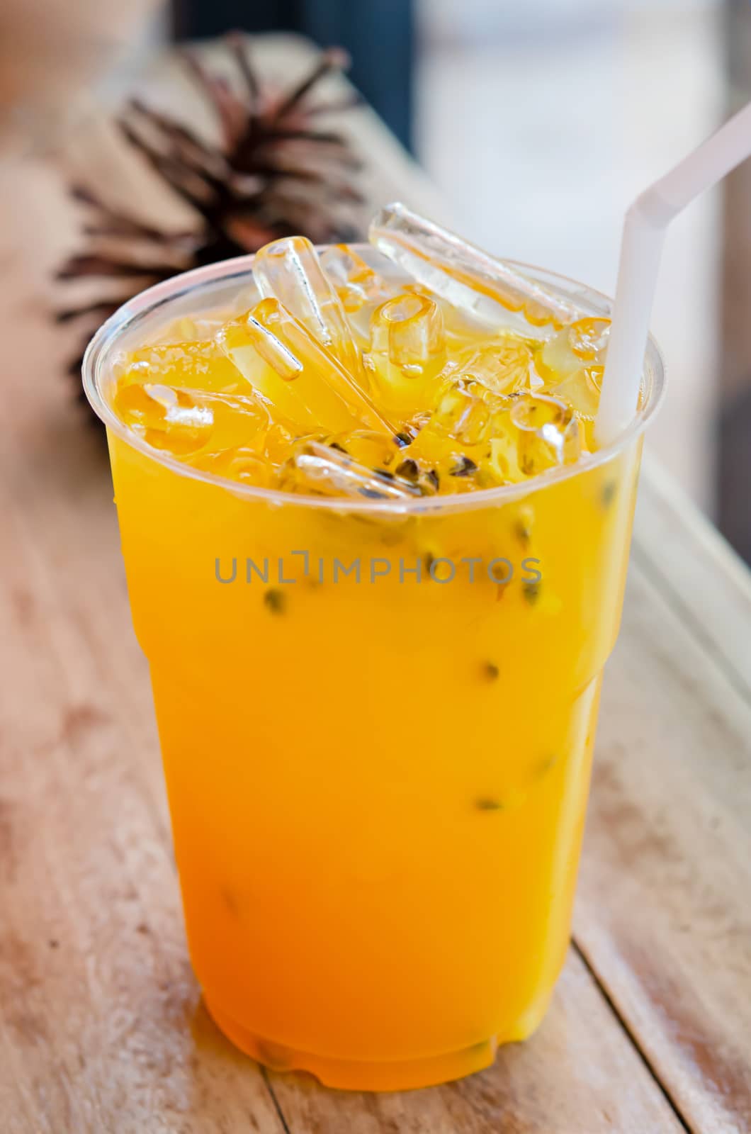 fresh passion fruit juice with soda mint