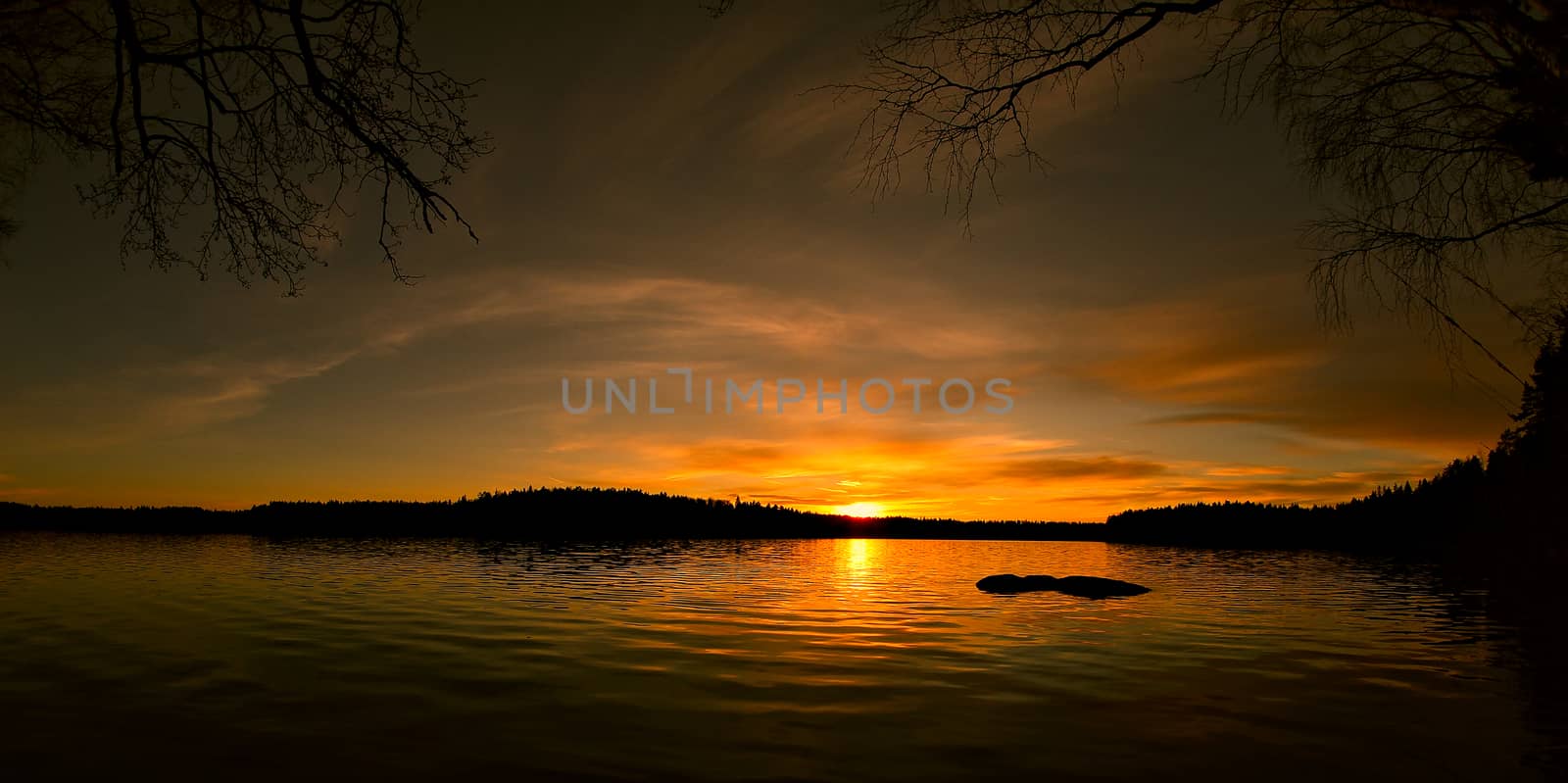 Wide angle sunset by Valokuva24