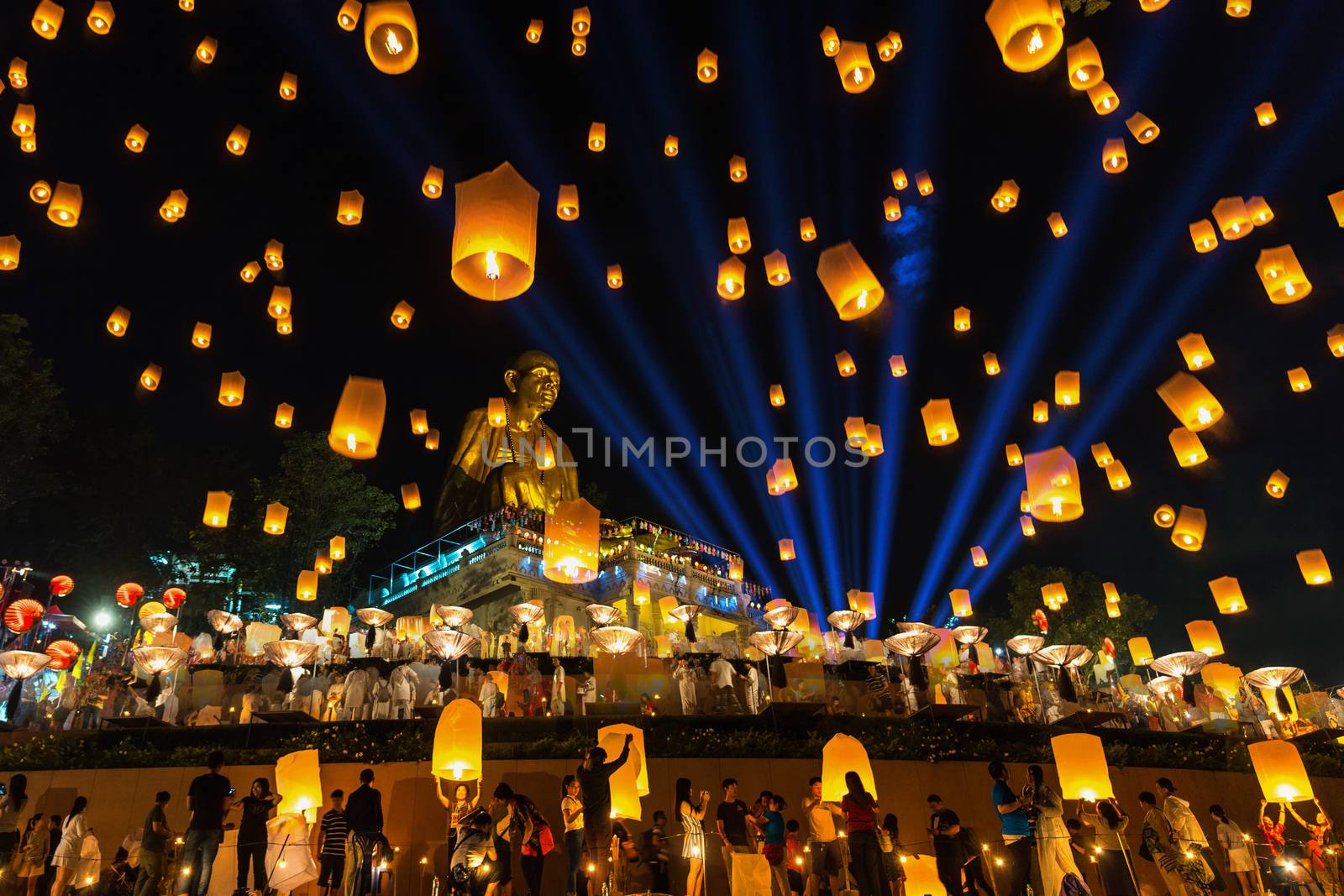 Yee Peng Festival, Loy Krathong celebration and floating lanterns by gutarphotoghaphy