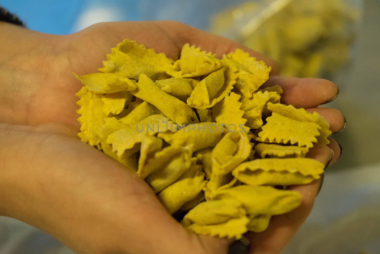 Typical pasta of the Langhe: agnolotti by cosca