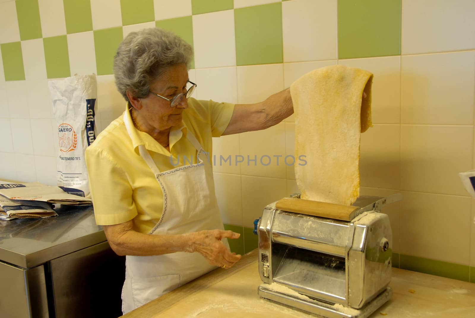 Preparation of agnolotti. Typical pasta of the Langhe, Piedmont - Italy