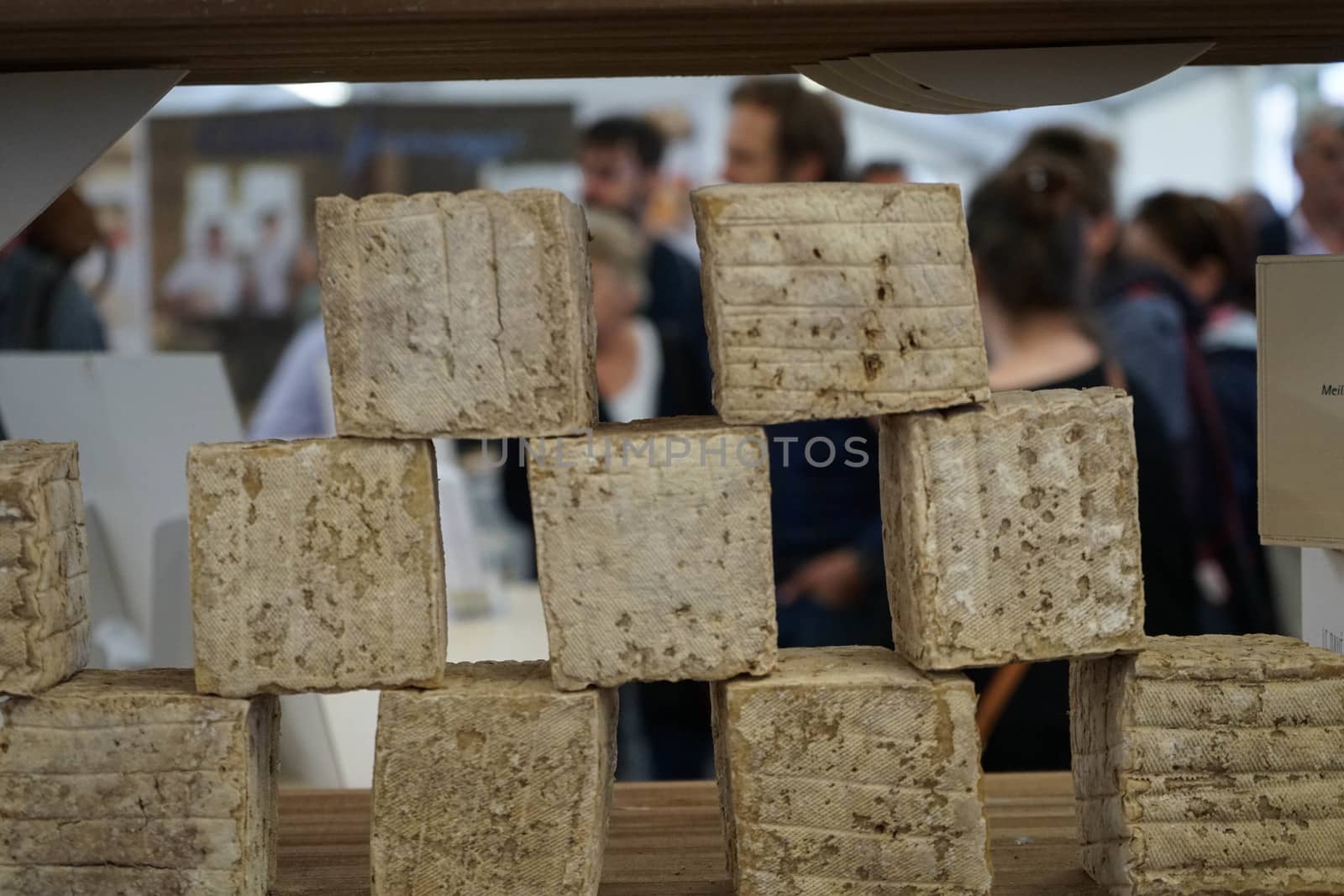 Forms of artisan cheese