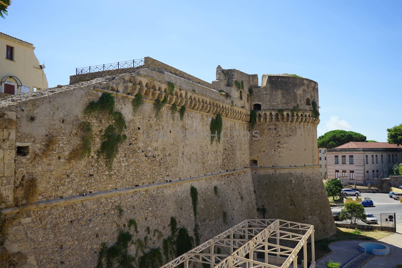 Castle of Carlo V, Crotone by cosca