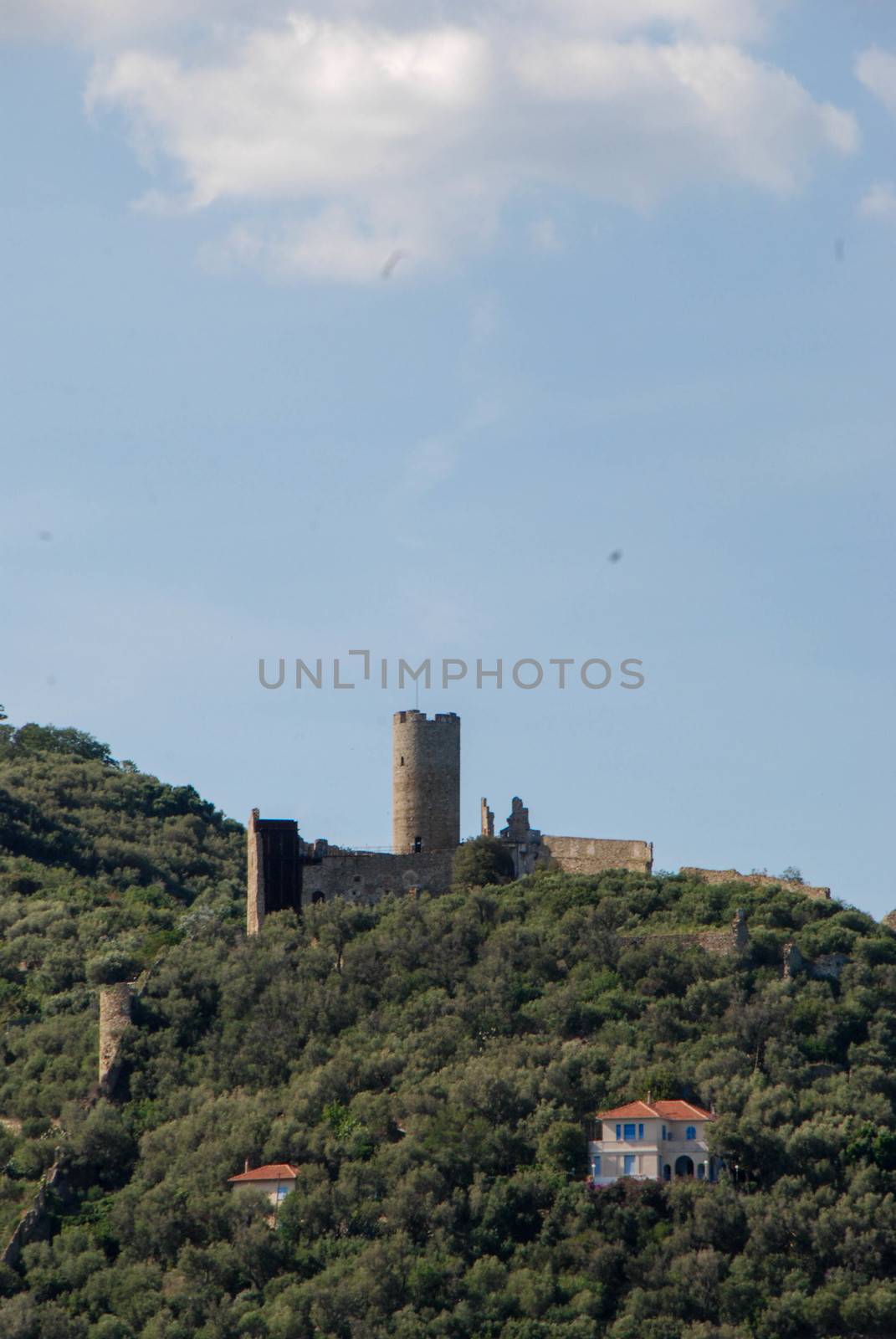 Noli: Castle of Monte Ursino by cosca