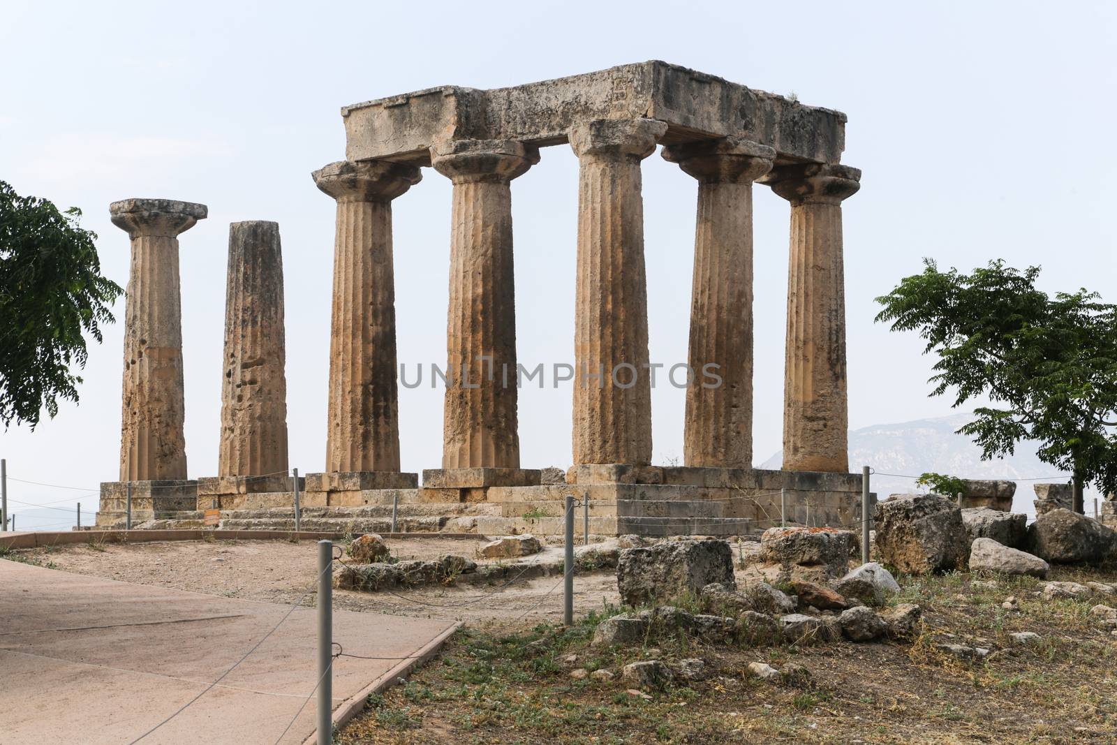 The ruins of Corinth  by Kartouchken